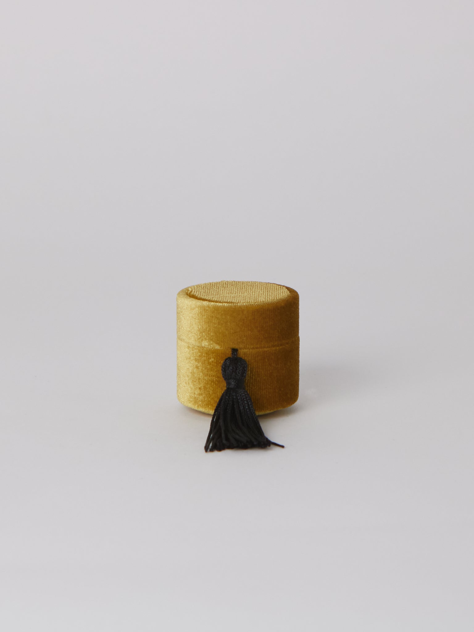 Akua Objects Velvet Uma Caddy