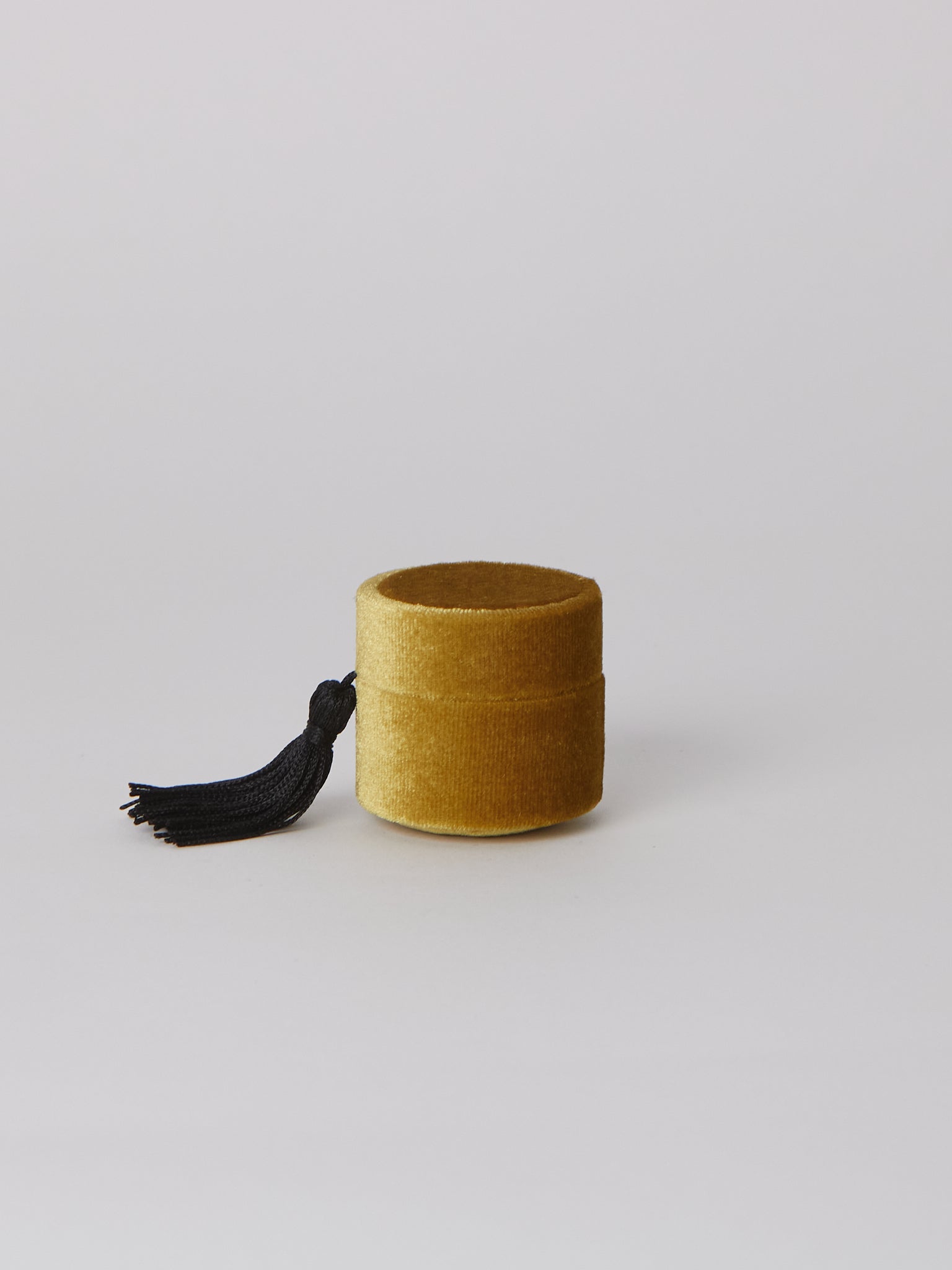 Akua Objects Velvet Uma Caddy