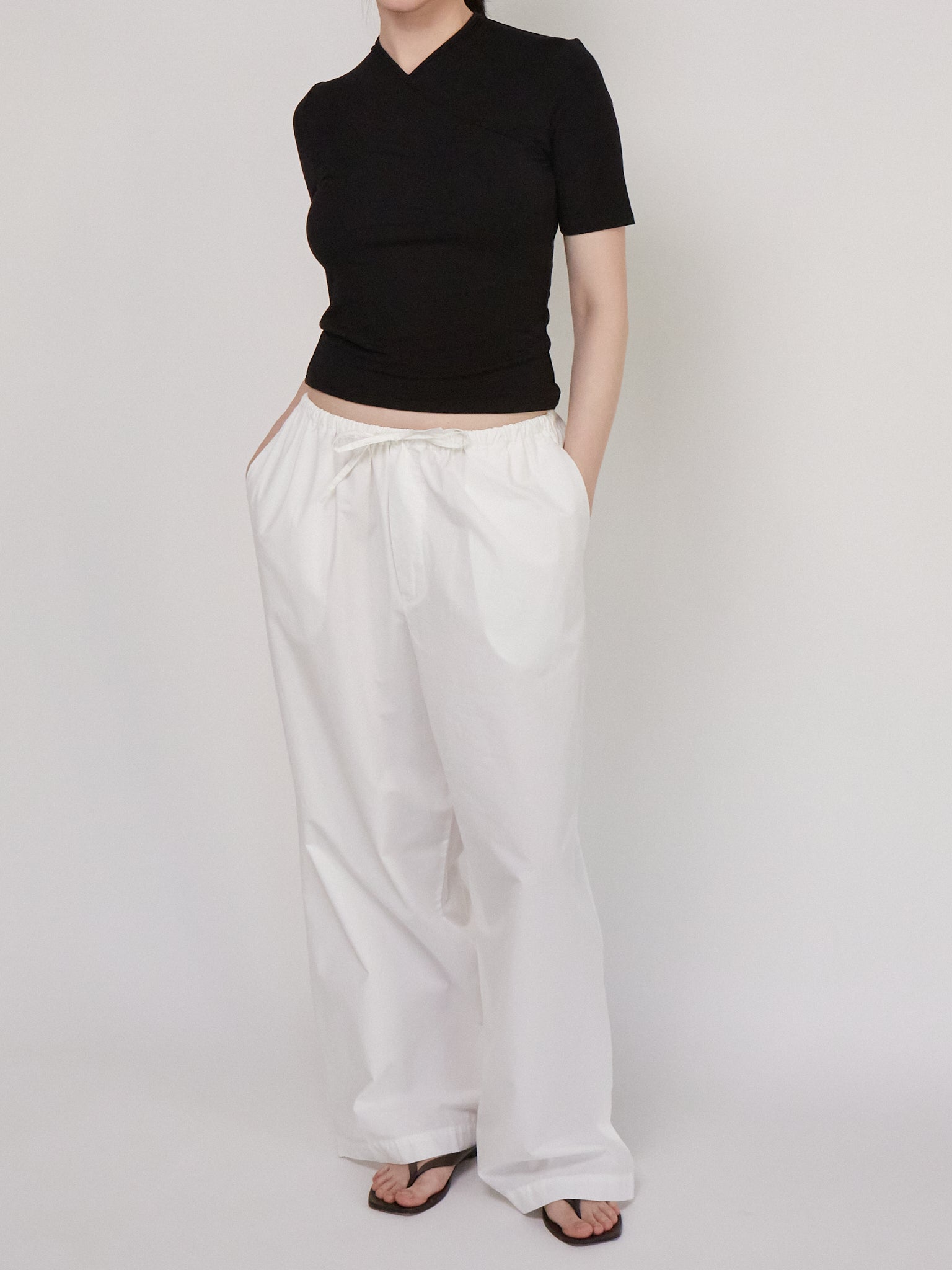 パンツ BASERANGE KOLLA PANTS Kolla Pants in Assortment | Organic cotton poplin | en | Baserange