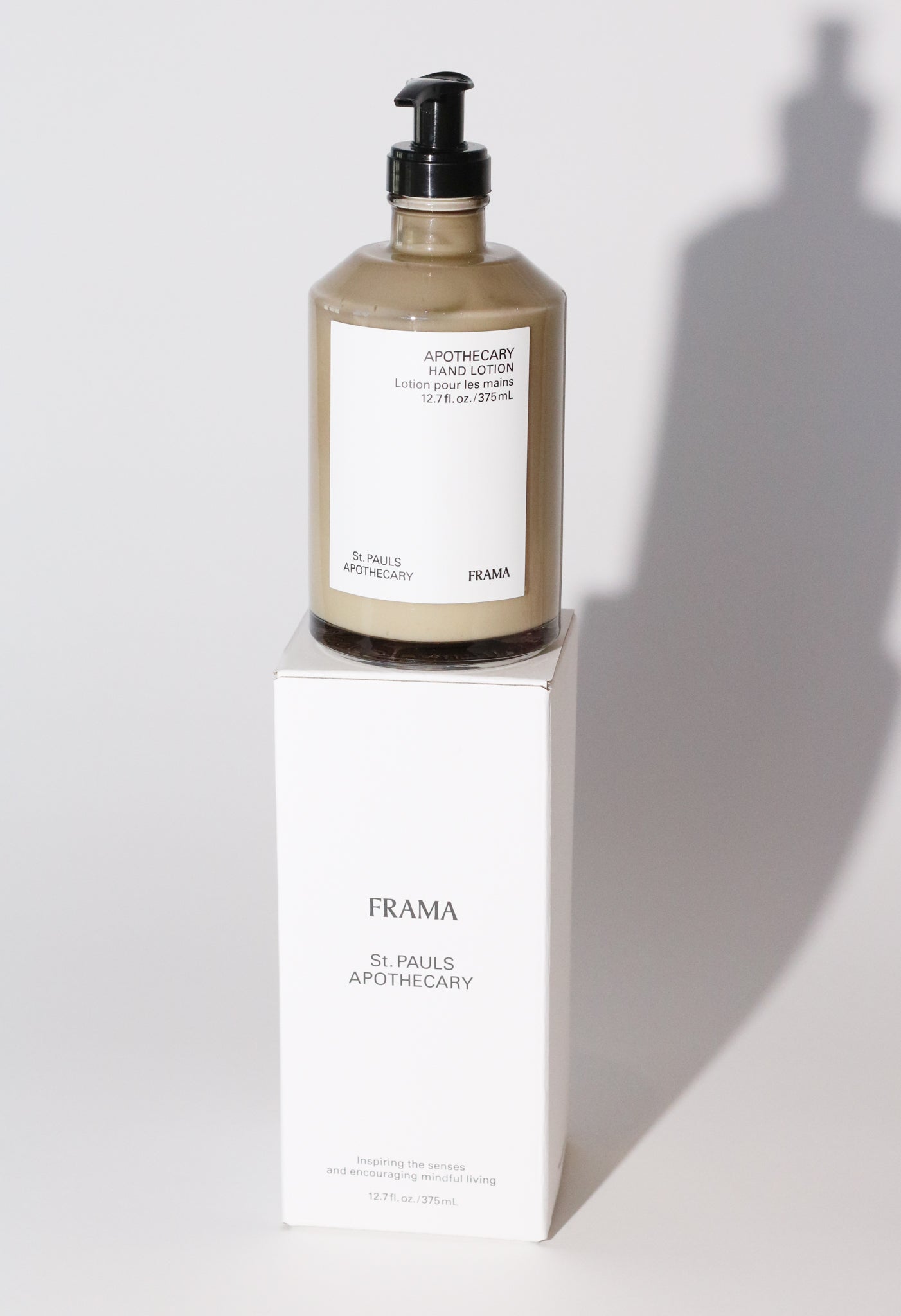 FRAMA-Apothecary-Hand-Lotion-Shop-Sommer