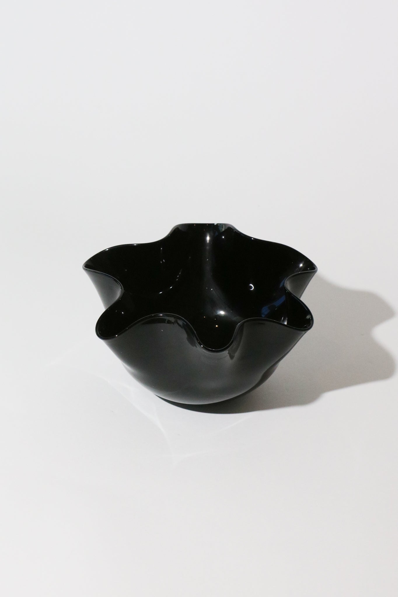 ByOn-Cara-Glass-Bowl-in-Black-Shop-Sommer