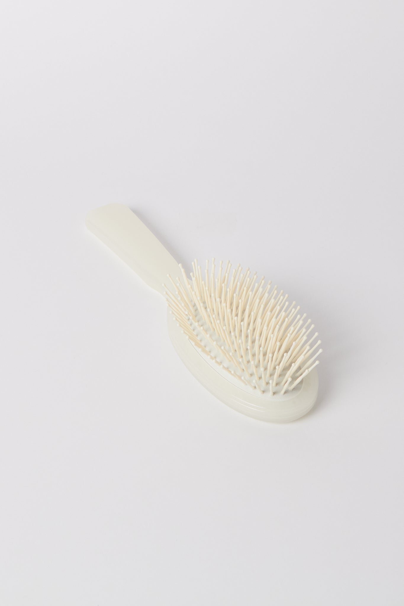 Acca Kappa Biodegradable Oval Hair Brush curated by Shop Sommer in San Francisco