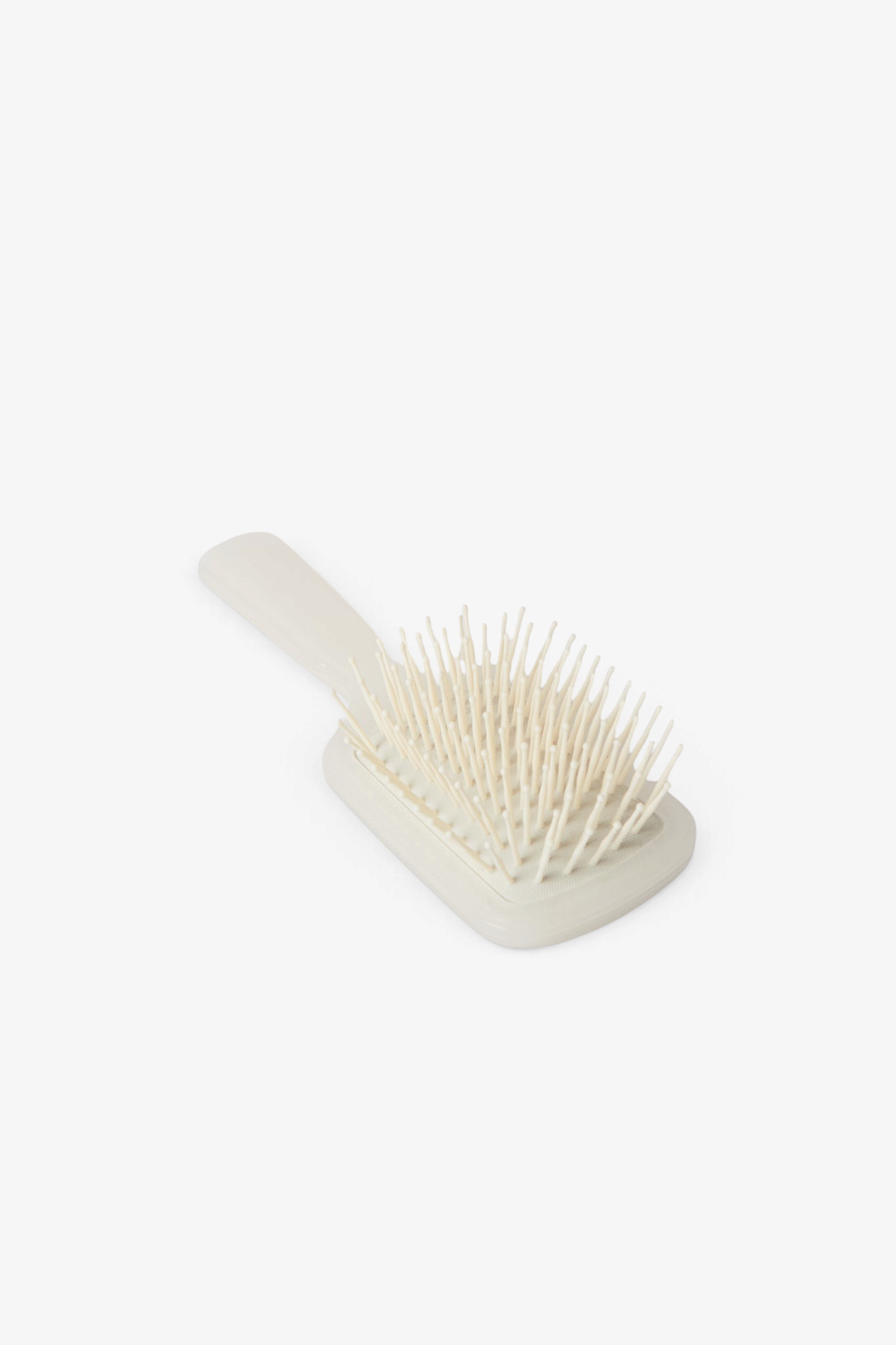 Acca Kappa Biodegradable Oval Hair Brush curated by Shop Sommer in San Francisco