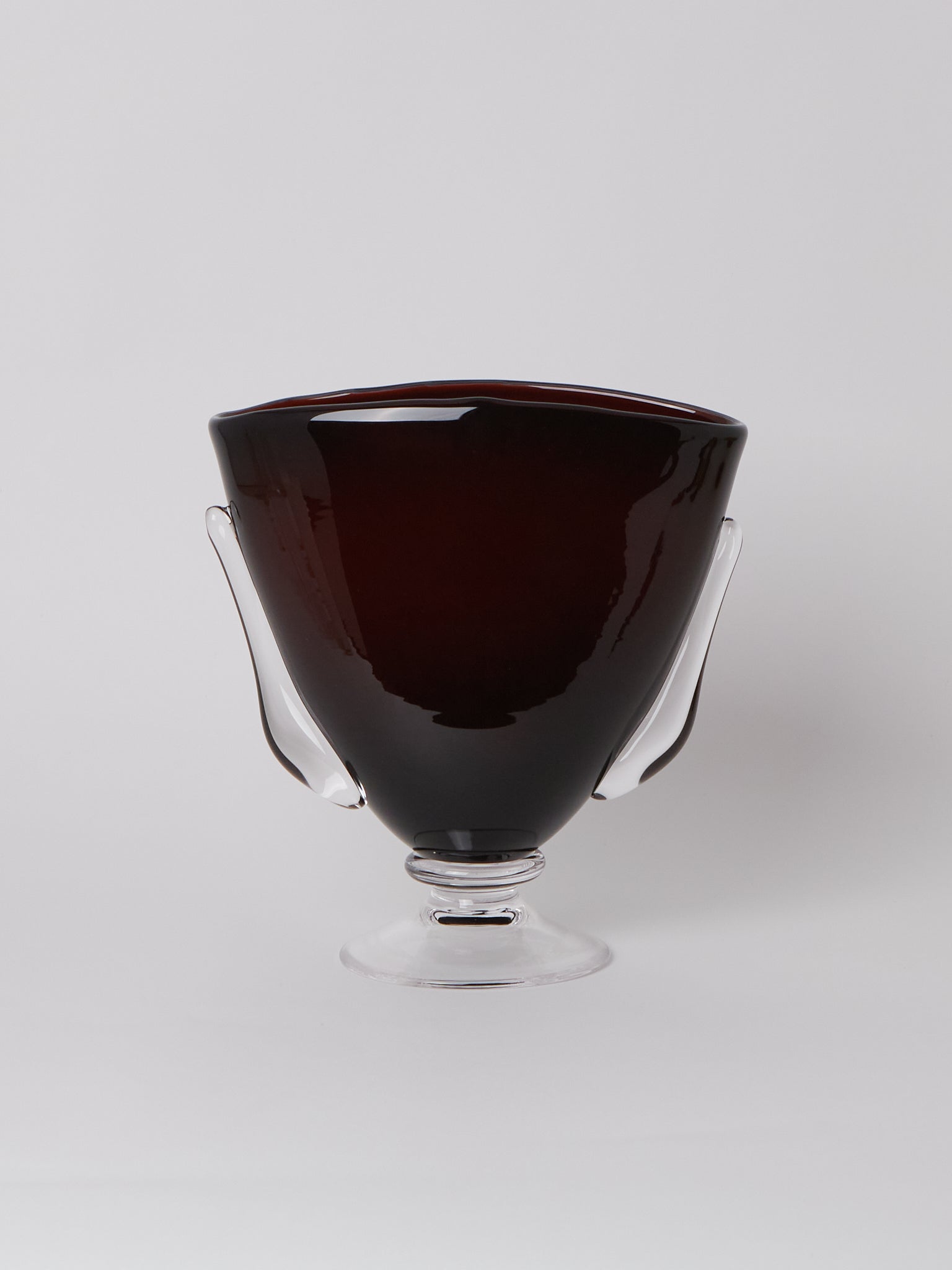Akua-Objects-Karl-Vase-Shop-Sommer1.jpg