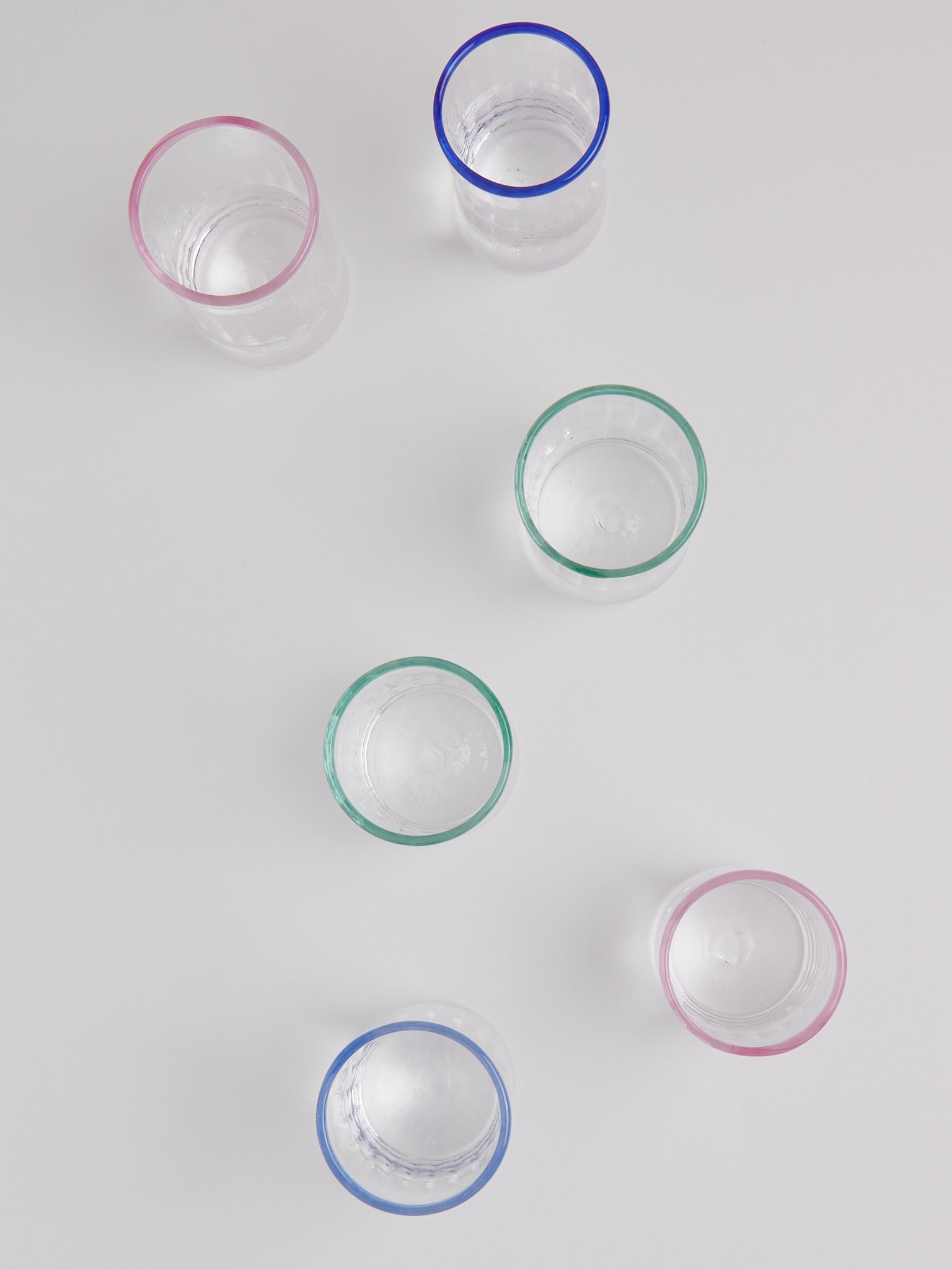 Akua-Objects-Peter-Glass-Assorted-Colors-Shop-Sommer_db52e6ec-a326-40fa-9e52-8d1735245c92.jpg
