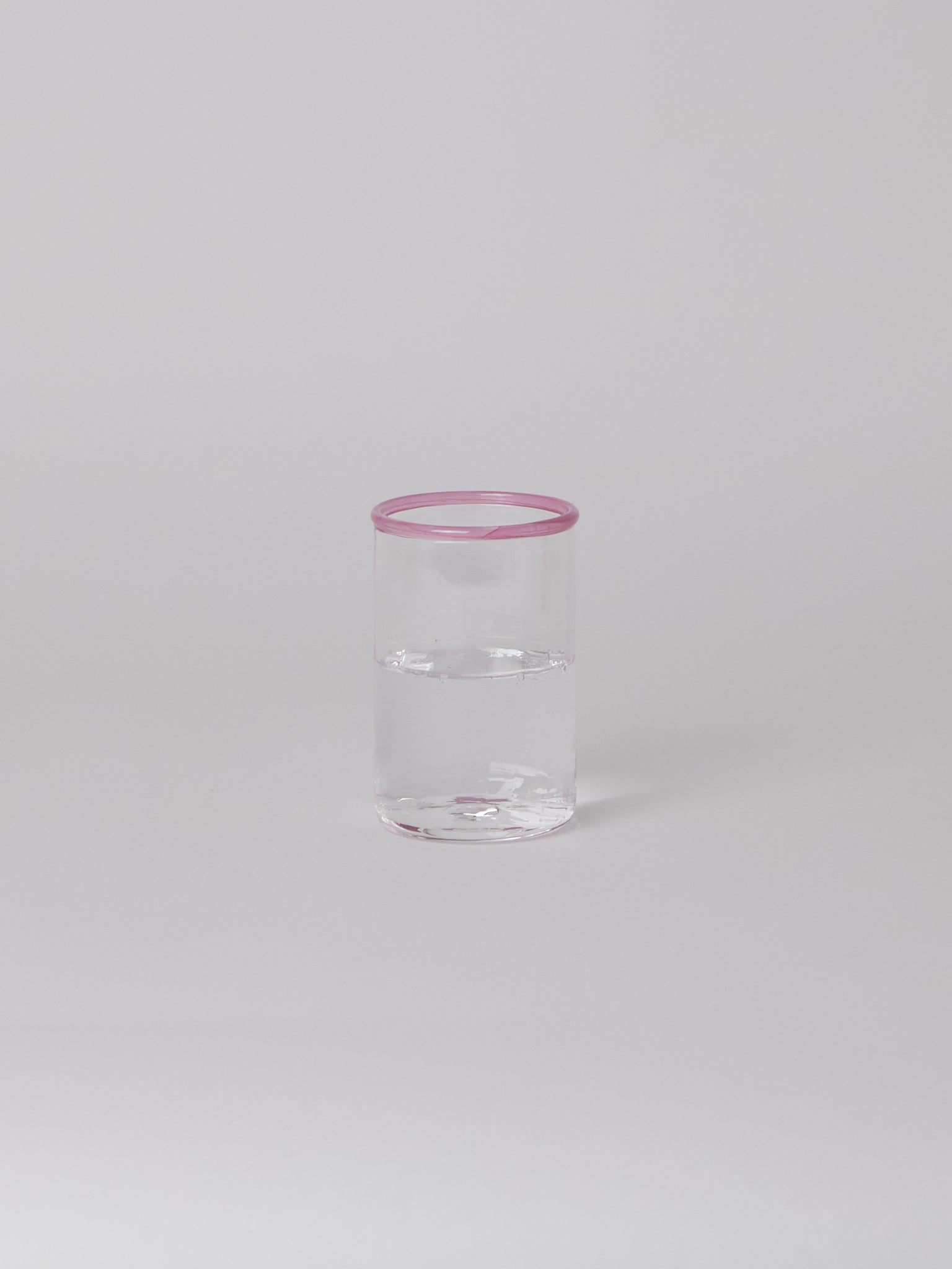 Akua-Objects-Peter-Glass-Rose-Shop-Sommer.jpg