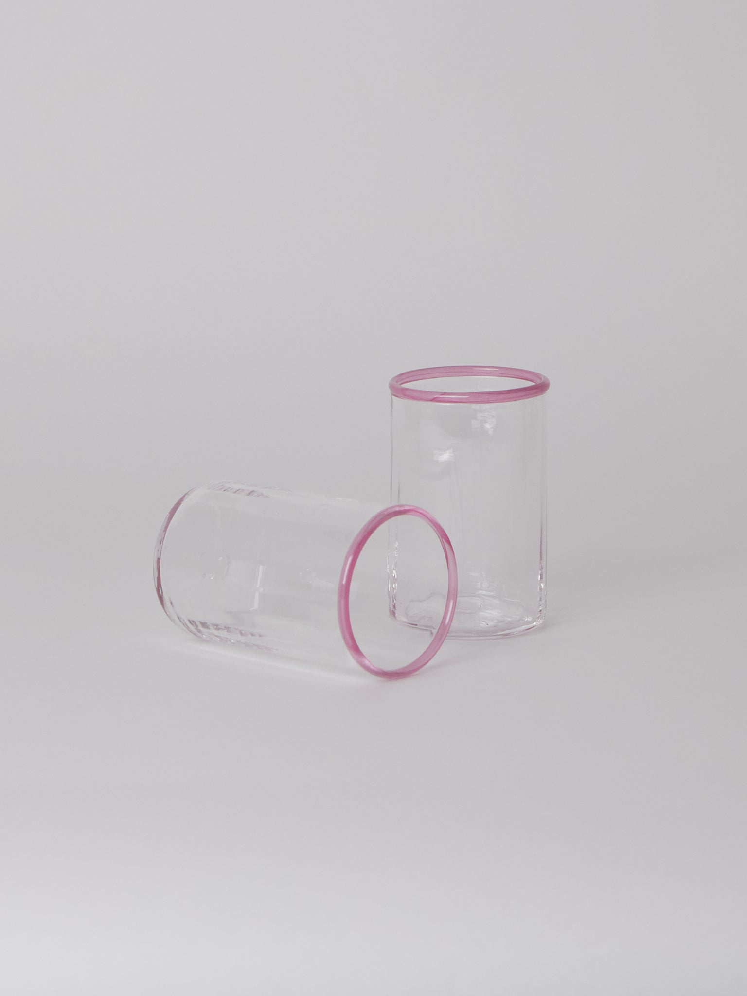 Akua-Objects-Peter-Glass-Rose-Shop-Sommer2.jpg