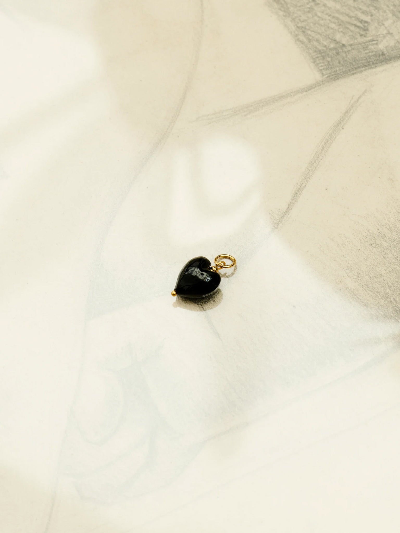 Uma Pendant
