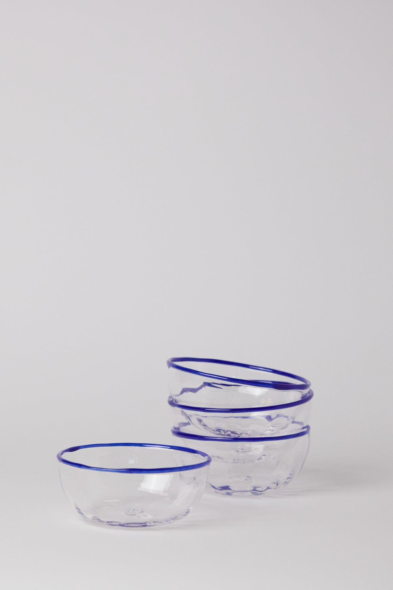 Akua-Objects-Peter-Bowl-in-Sapphire-Shop-Sommer