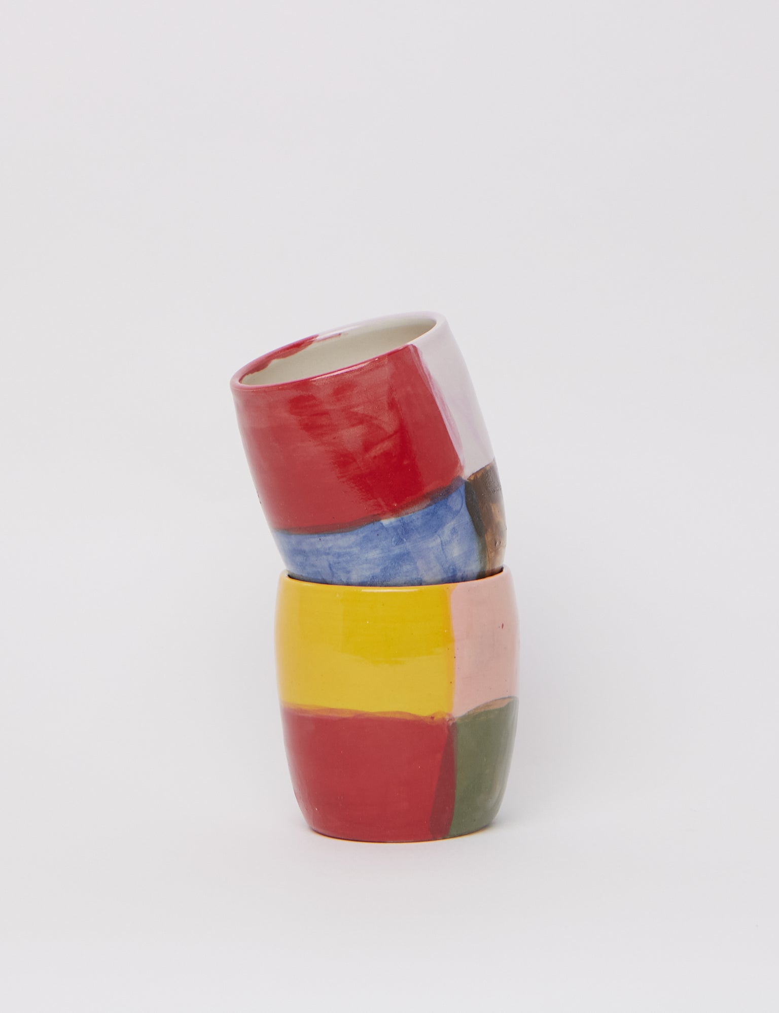 Anemone-Delvoie-ceramic-color-block-cup-Shop-sommer.jpg