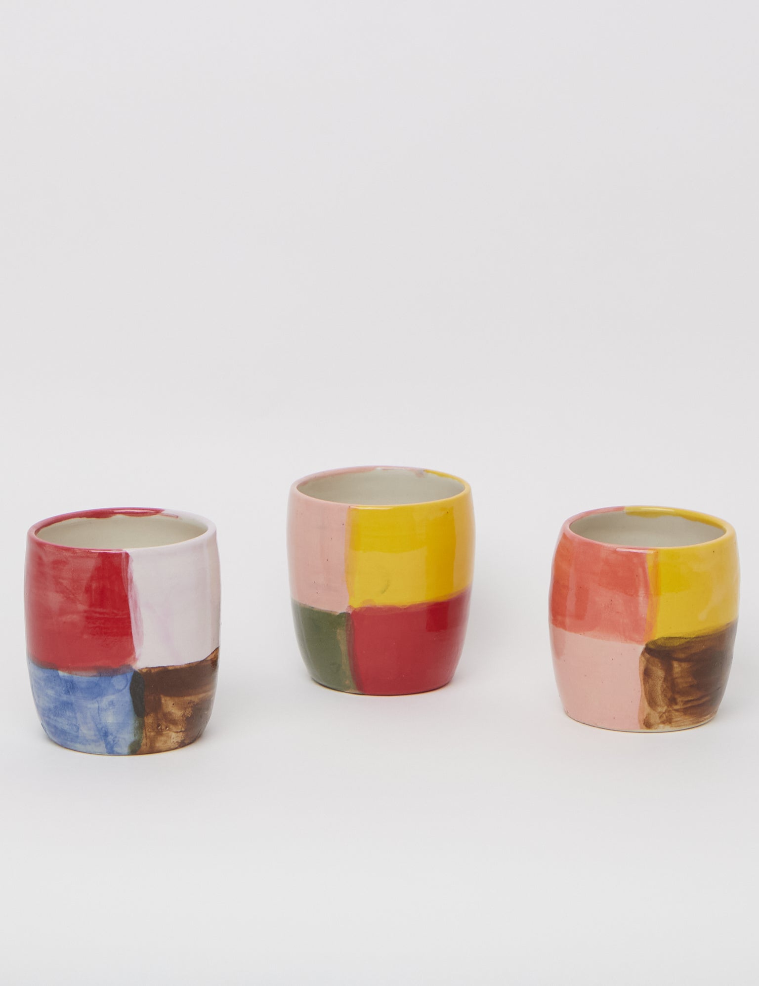 Anemone-Delvoie-ceramic-color-block-cup-Shop-sommer2.jpg