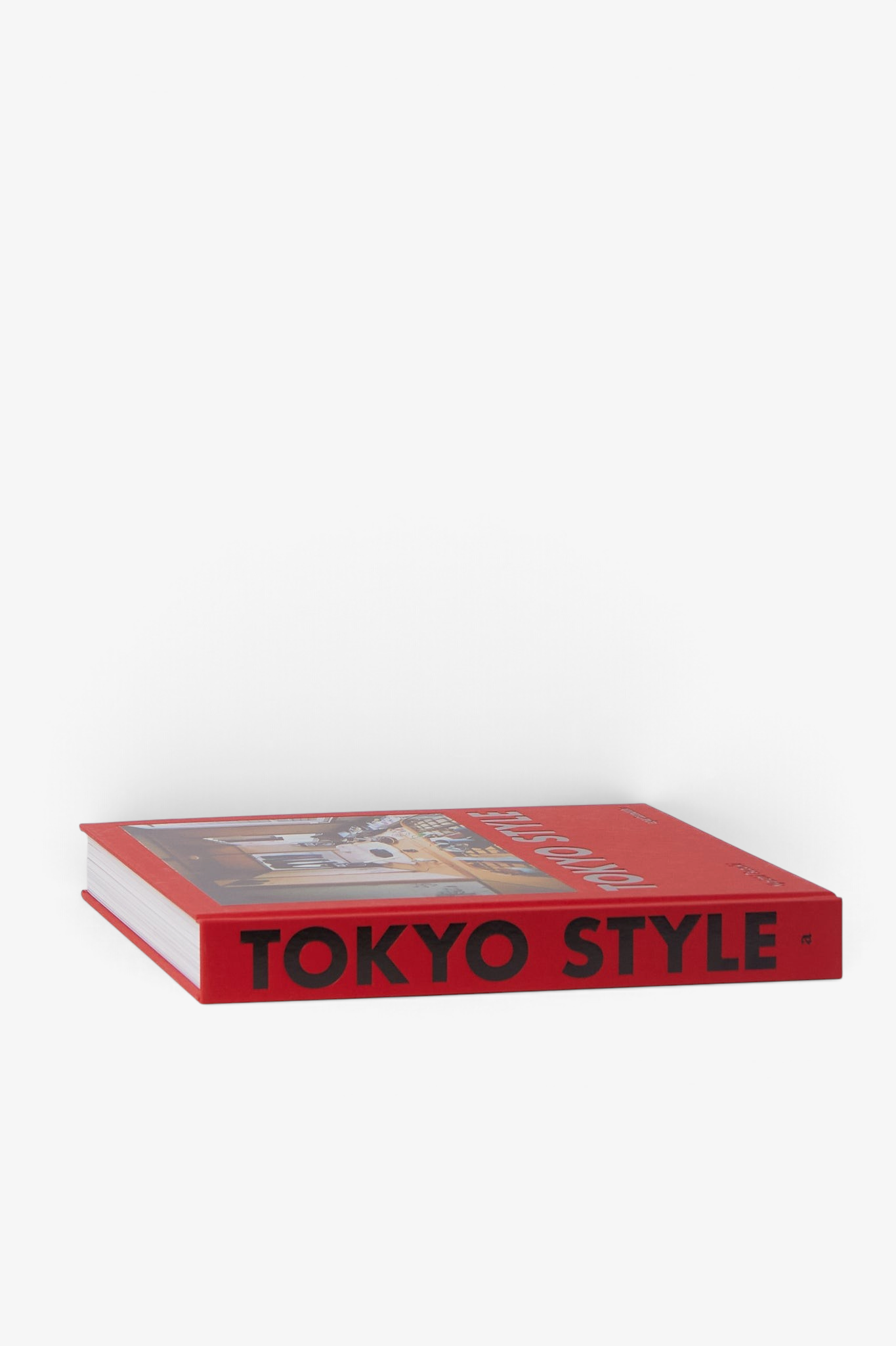 Apartamento Tokyo Style, curated by Shop Sommer in San Francisco.