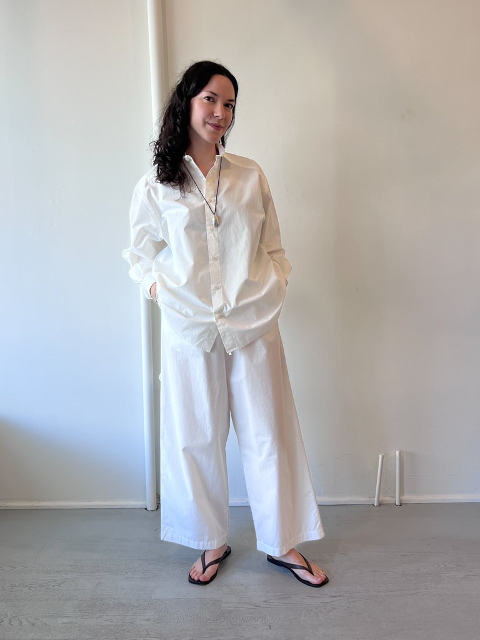 パンツ baserange Kolla Pants Undyed Kolla Pants in Assortment | Organic cotton poplin | en