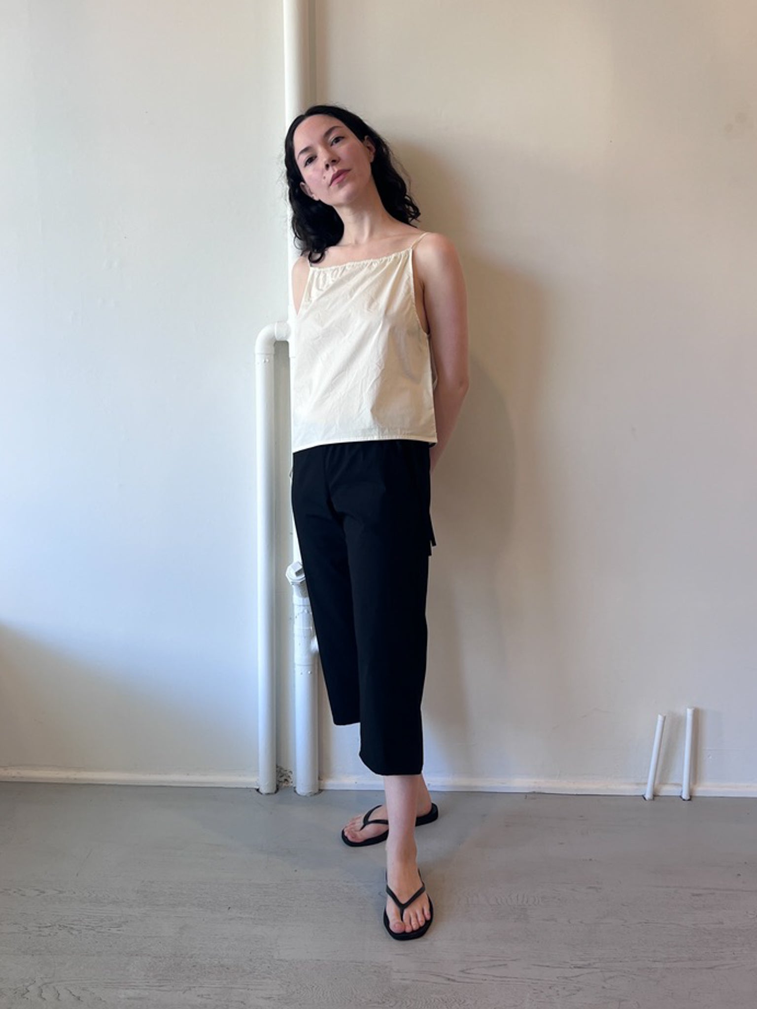 Brooke Callahan Tie Capri Black