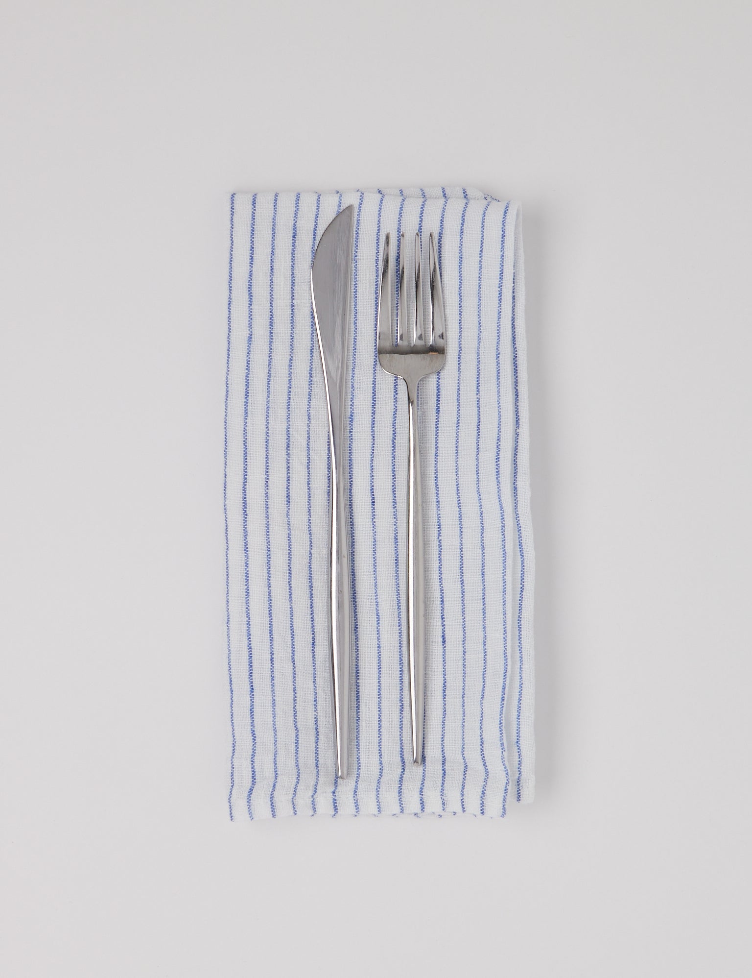 Linge-Particulier-Blue-White-Stripe-Linen-Napkin-Set-of-4-Shop-Sommer.jpg