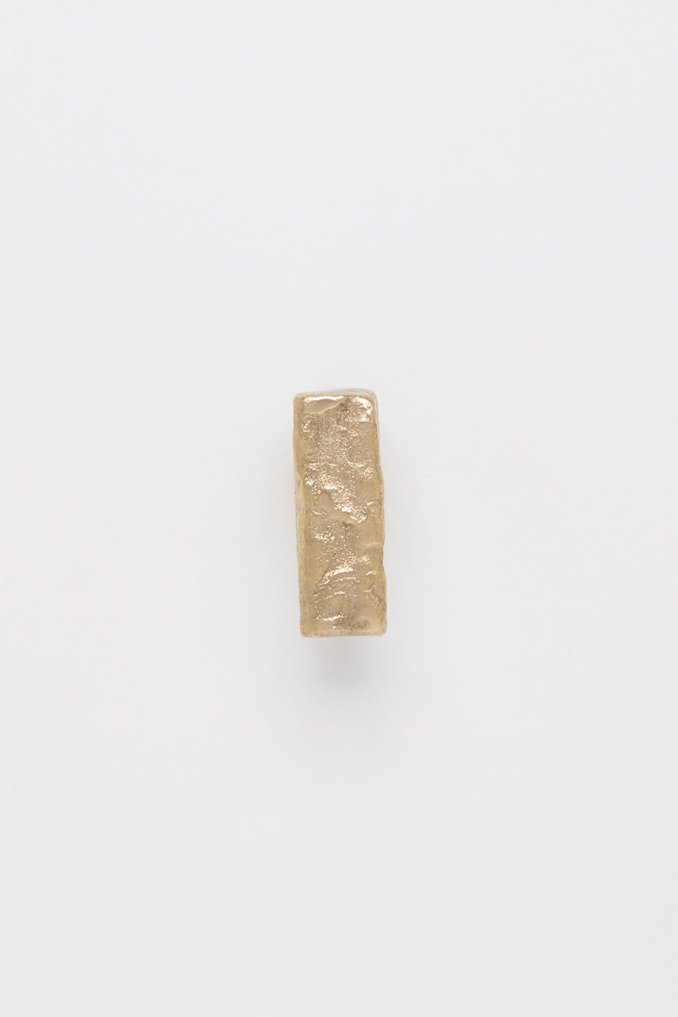 Medium Isle Hook Polished Brass