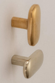 Maha Alavi Oval Knob in Natural Bronze, curated by Shop Sommer in San Francisco.