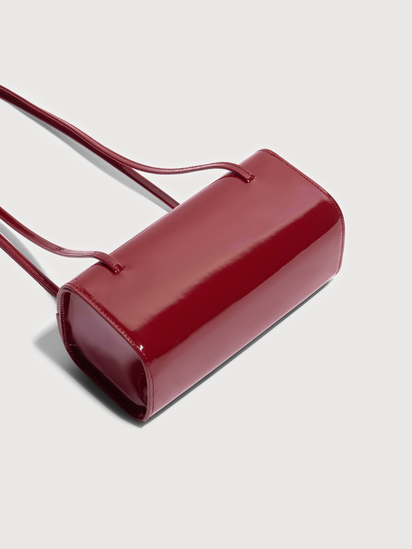 Mie Bag Lipstick Patent