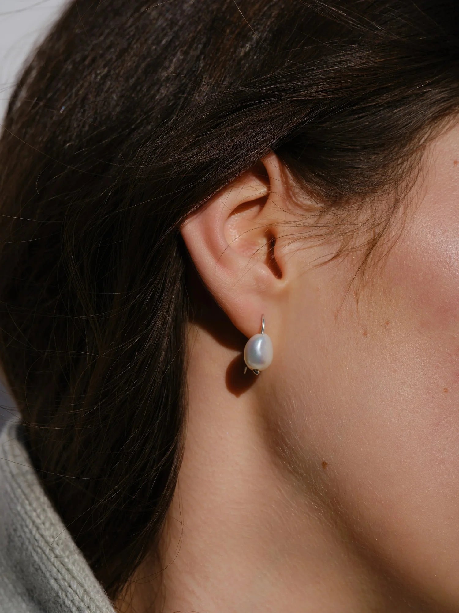 Small Perlita Earrings