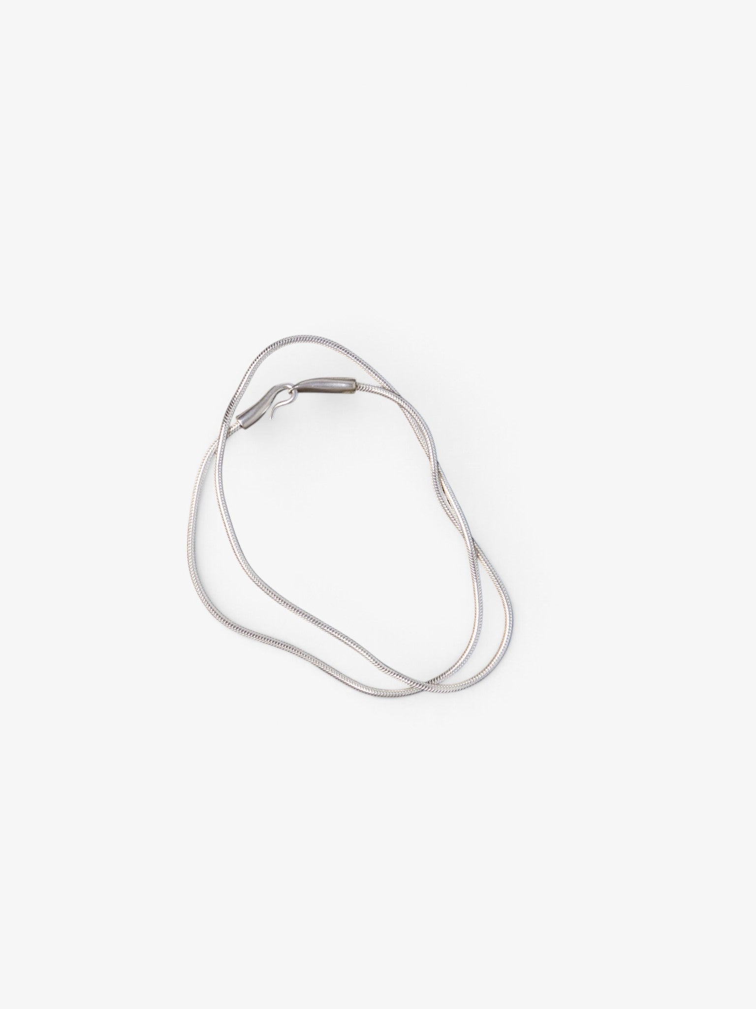 Elis Slim Necklace