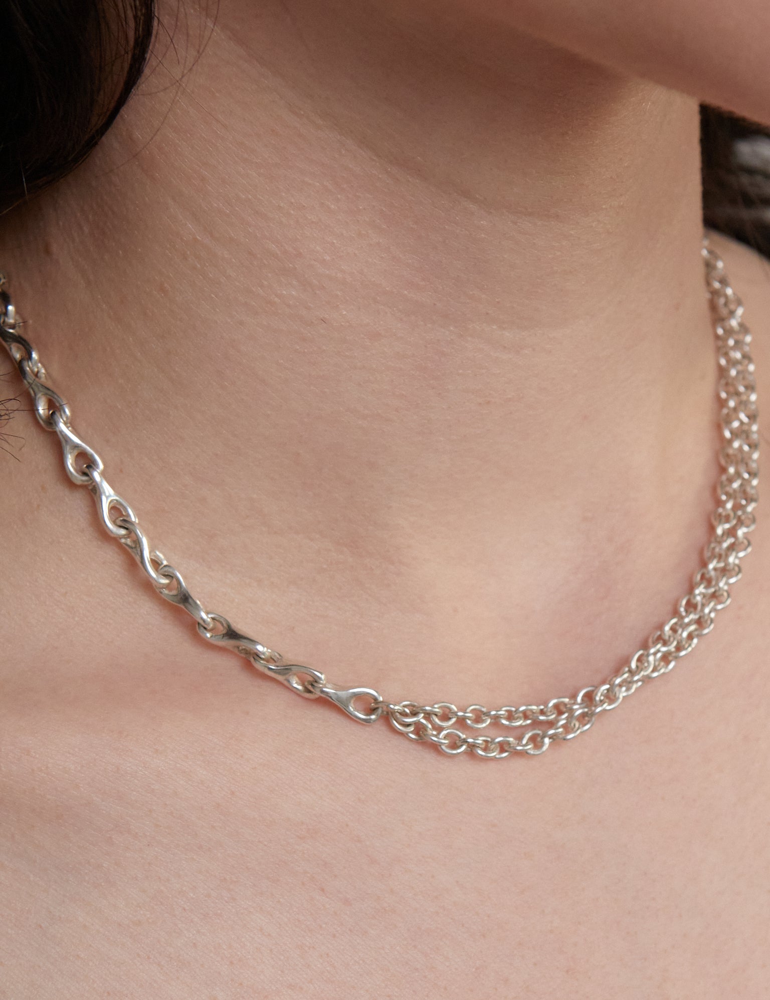 Nathalie-Schreckenberg-Mini-Elo-Double-Chain-Necklace-Shop-Sommer.jpg