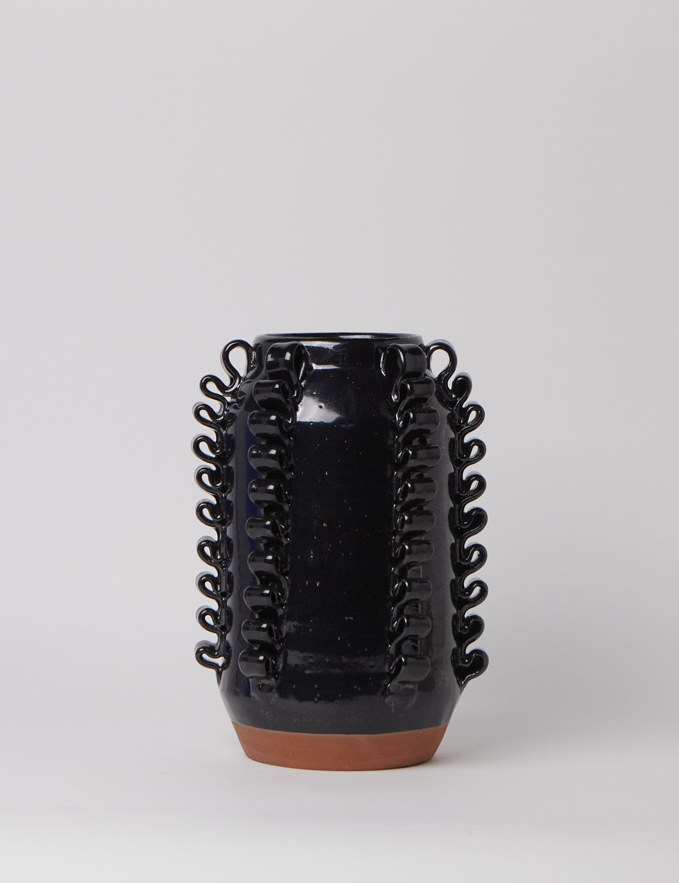Valtierra Cerámica Lola Mediano Vase, curated by Shop Sommer in San Francisco.