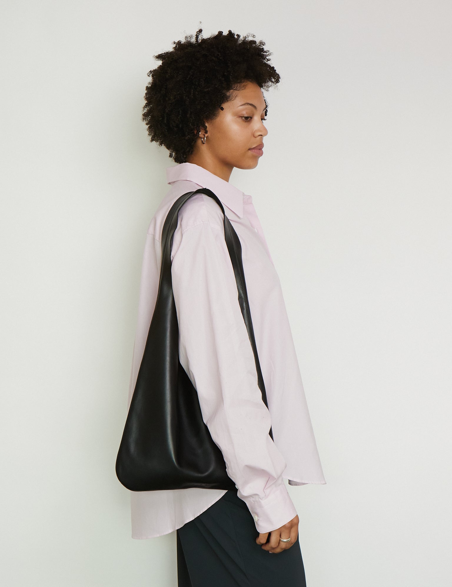 Pien-Studios-Leather-Tote-Shop-Sommer.jpg