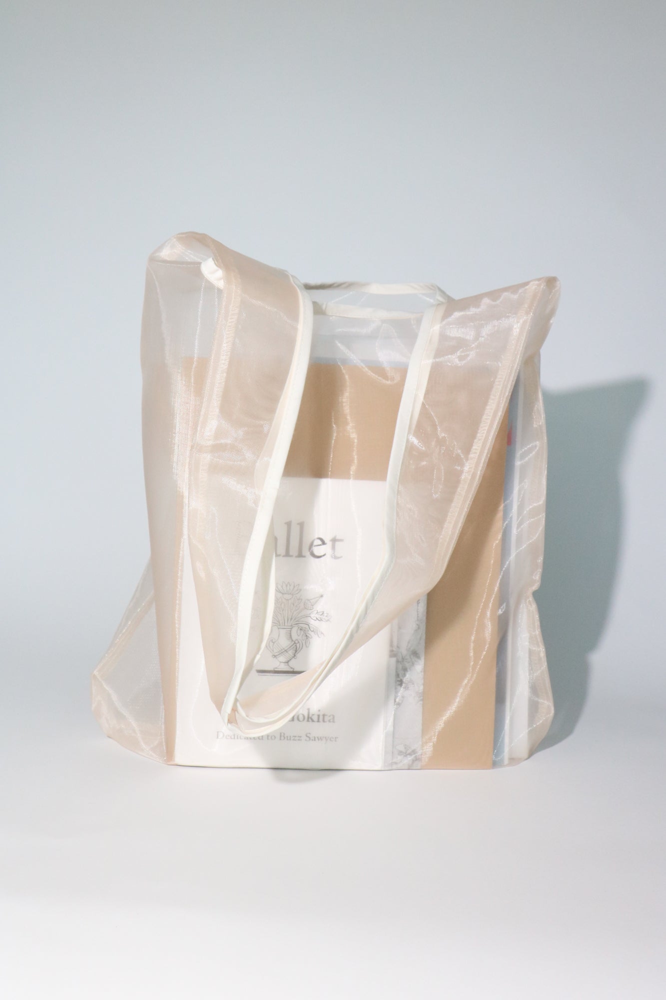 Pien-Studios-Nylon-Tote-Bag-in-Cream-Shop-Sommer