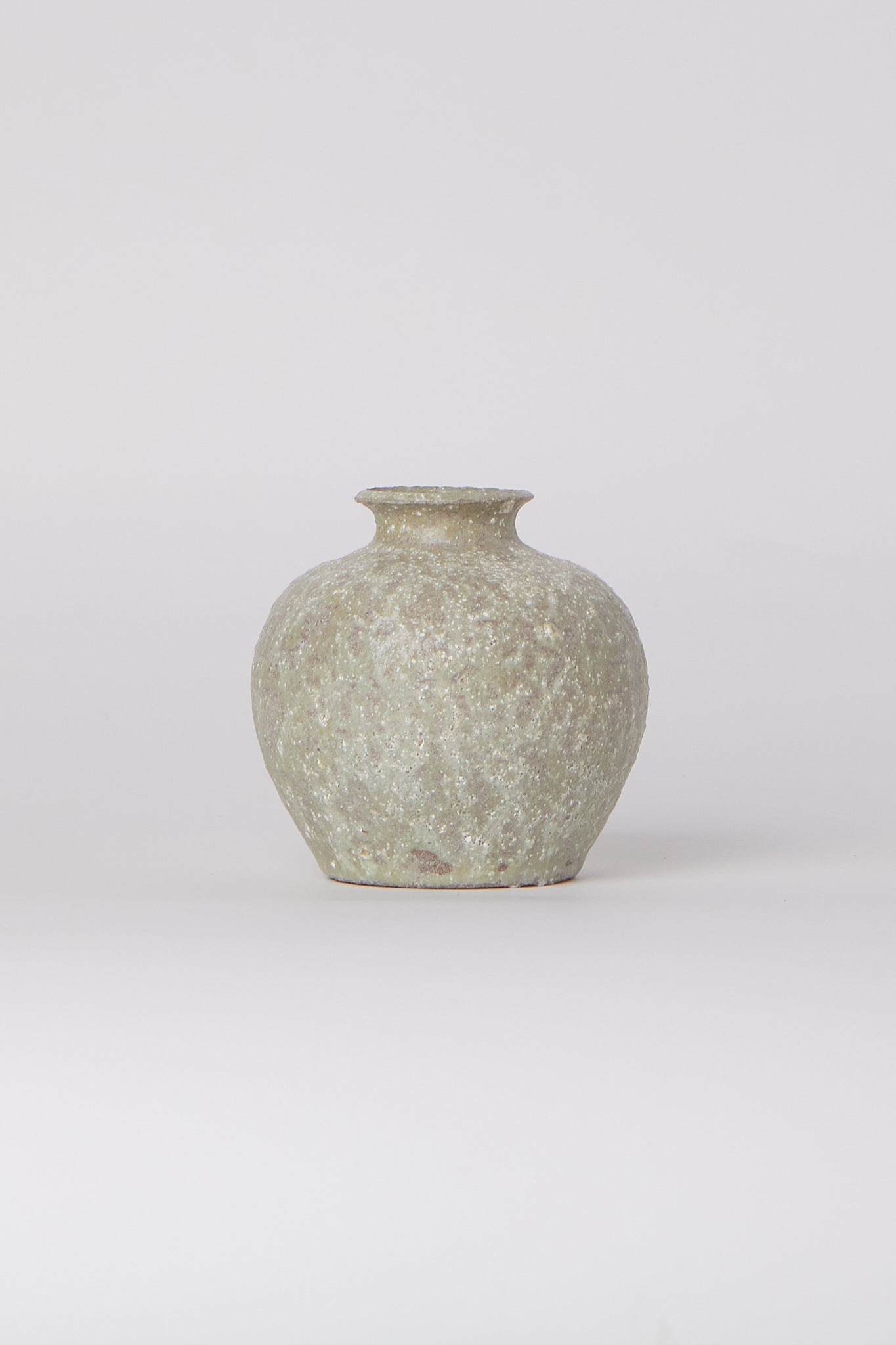 Sharlen Nozawa Stoneware Vase 05, curated by Shop Sommer in San Francisco.