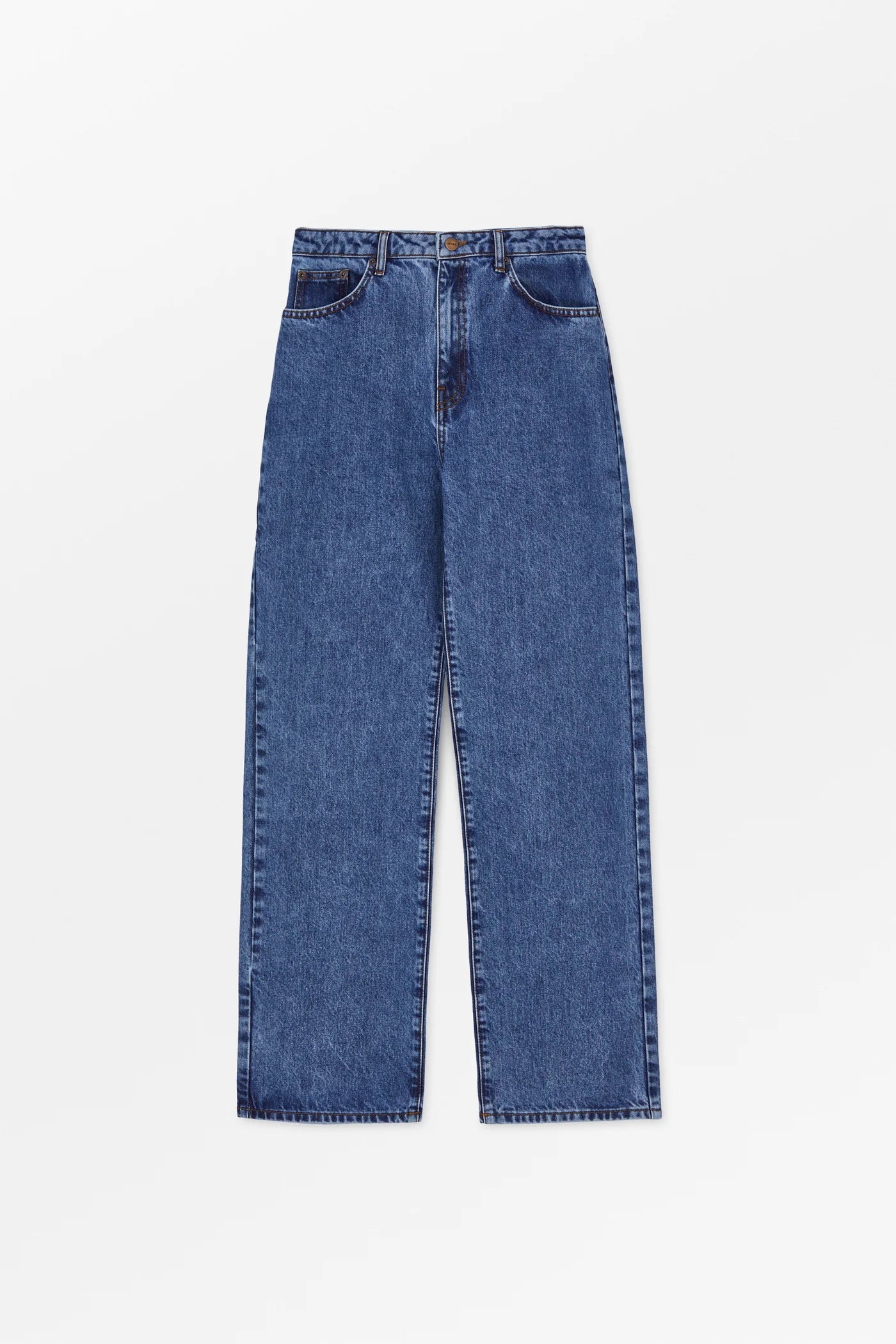 Skall Maddy Straight Jeans Classic Mid Blue, curated by Shop Sommer in San Francisco.
