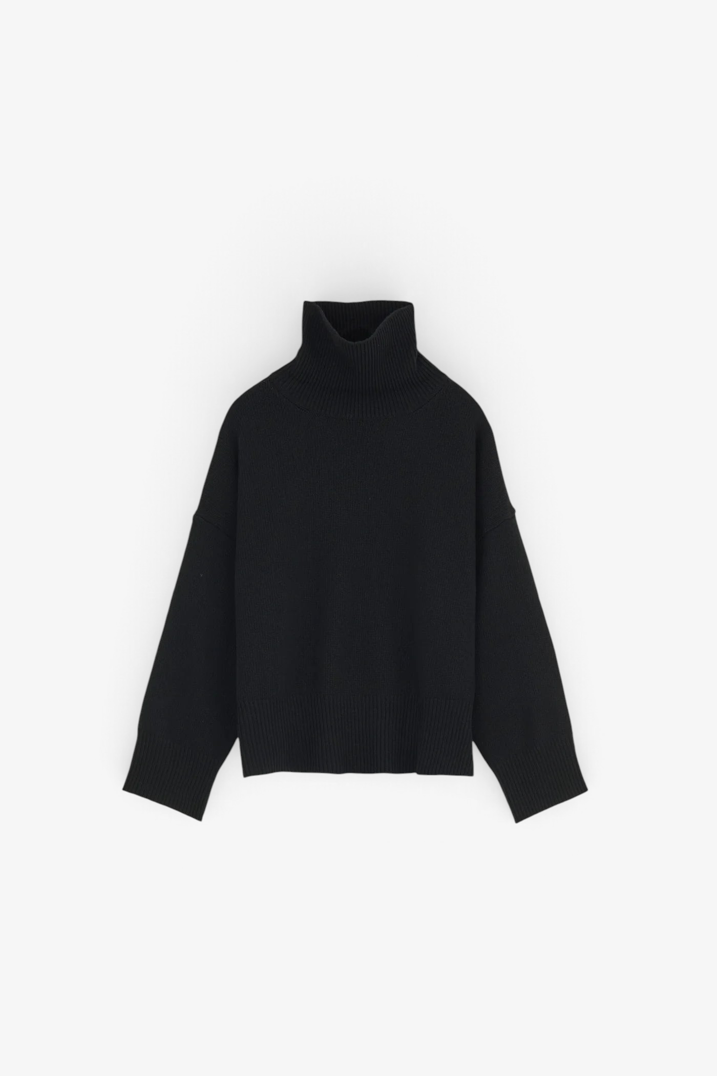 Skall Silene T Neck Black, curated by Shop Sommer in San Francisco.
