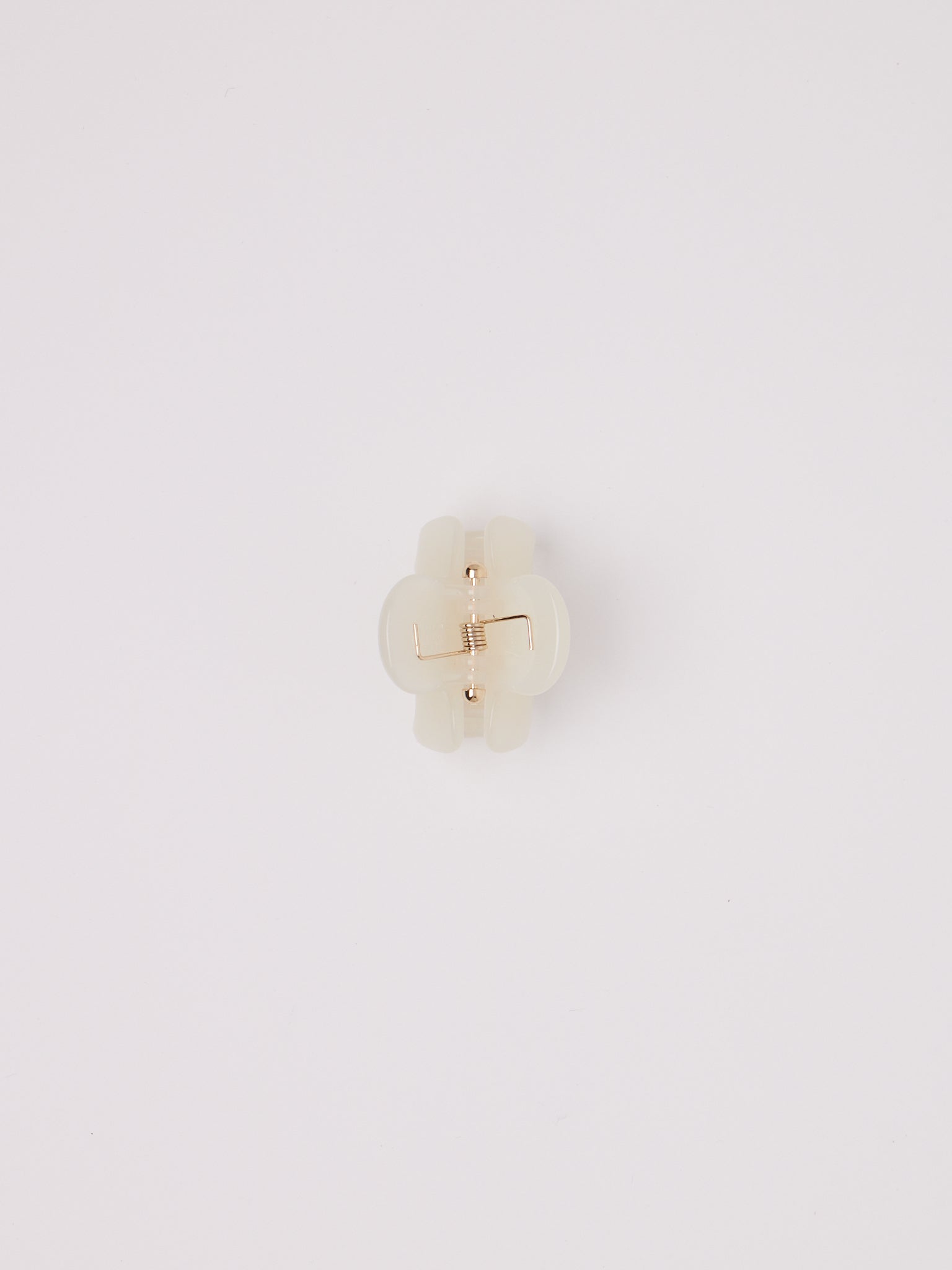 UNDO Alabaster No. 2 Claw Clip, curated by Shop Sommer in San Francisco.