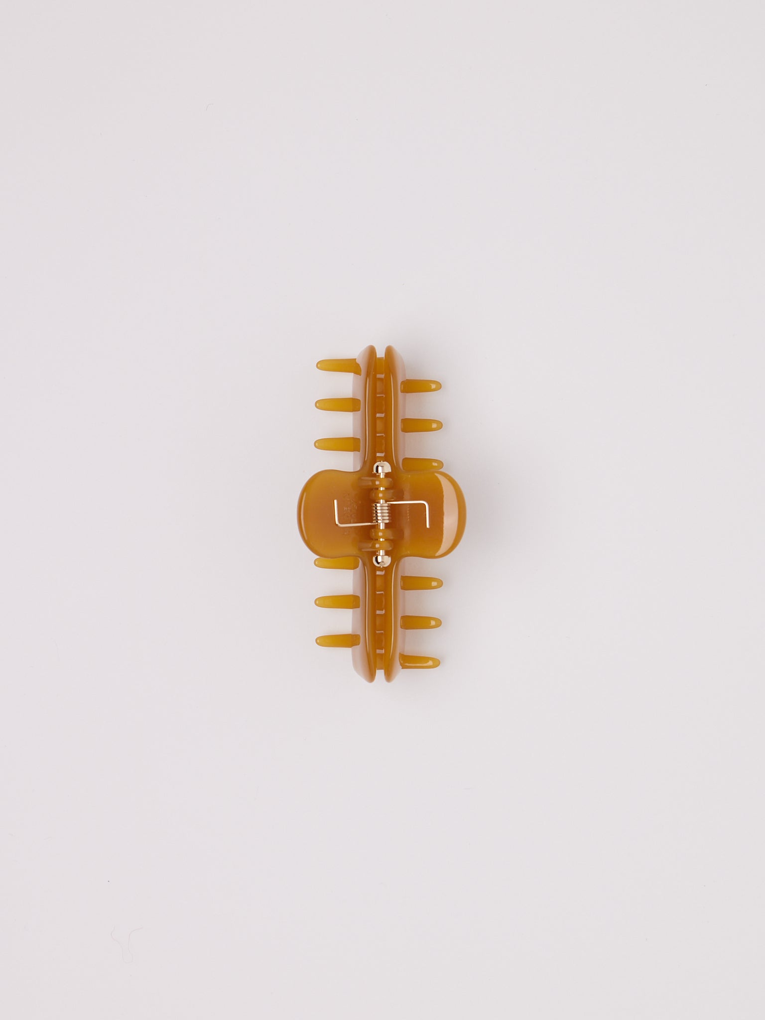 UNDO Siena No. 4 Claw Clip, curated by Shop Sommer in San Francisco.