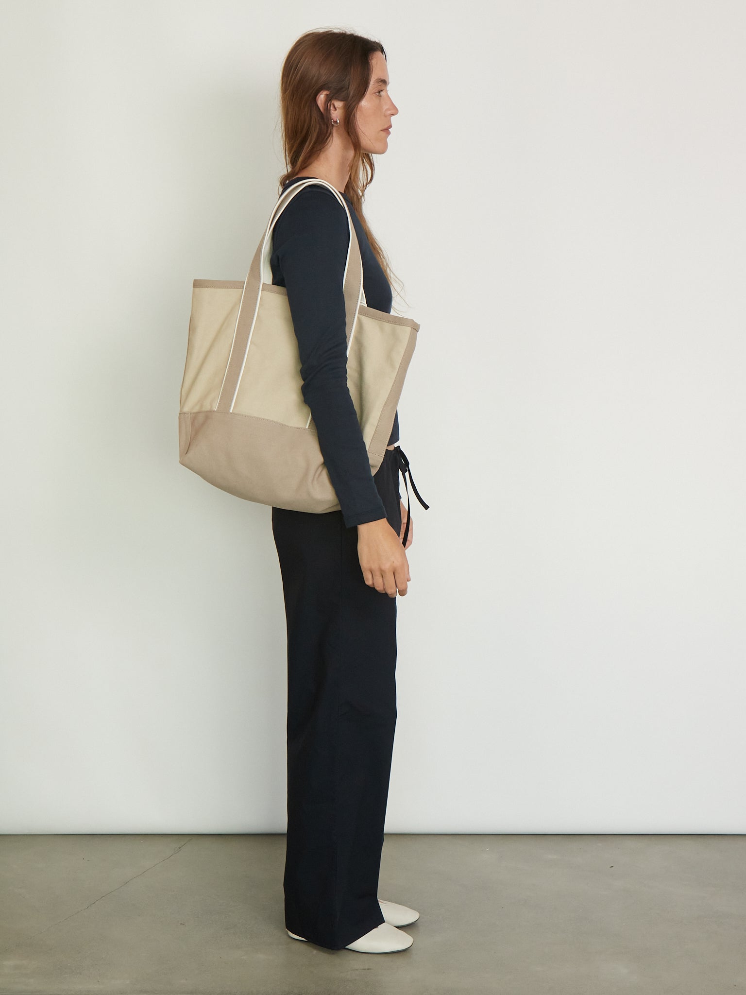 Medium Easy Bag in Camille from Valiese, curated by Shop Sommer in San Francisco.