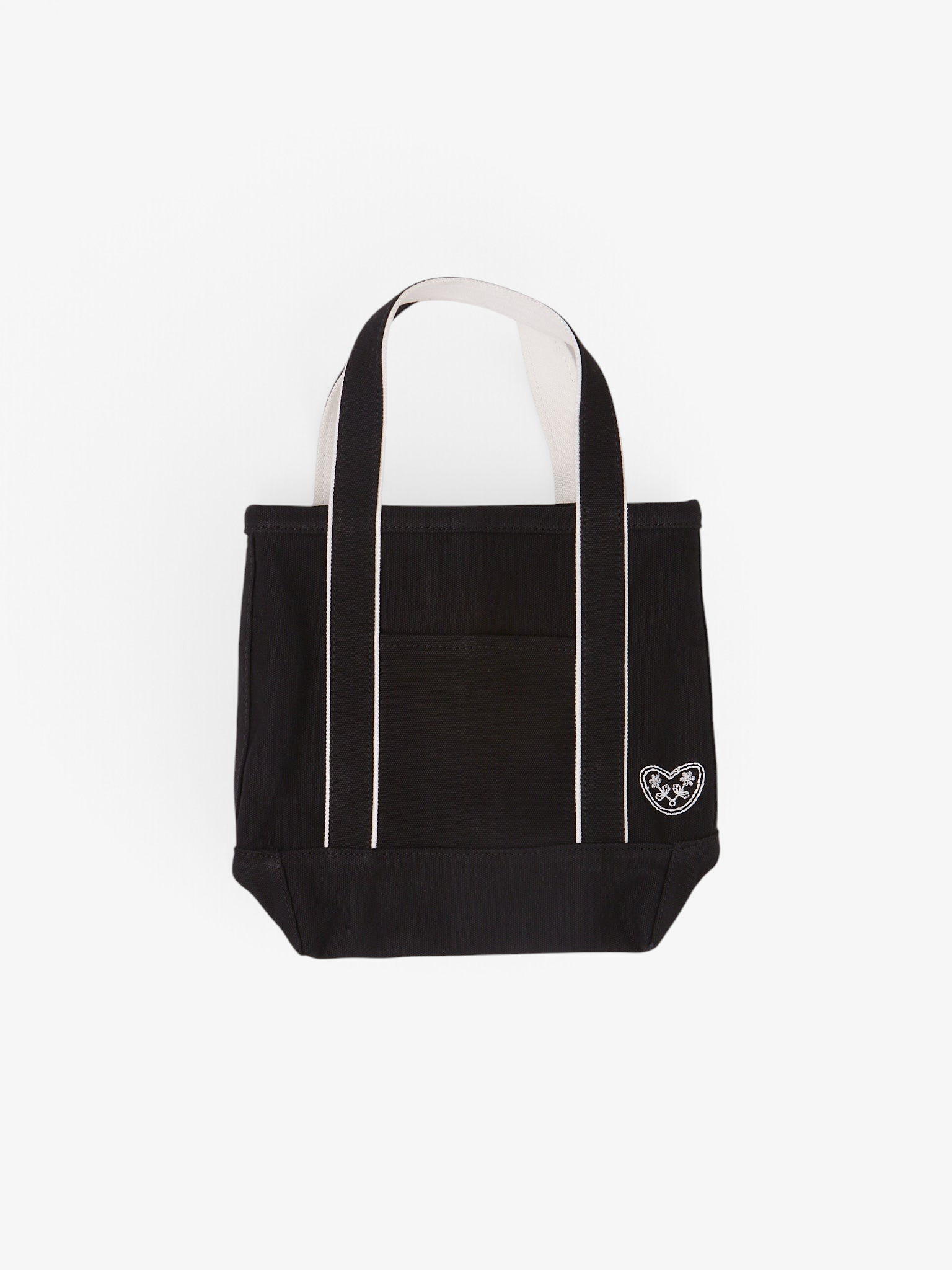Small Easy Bag in Caviar from Valiese, curated by Shop Sommer in San Francisco.