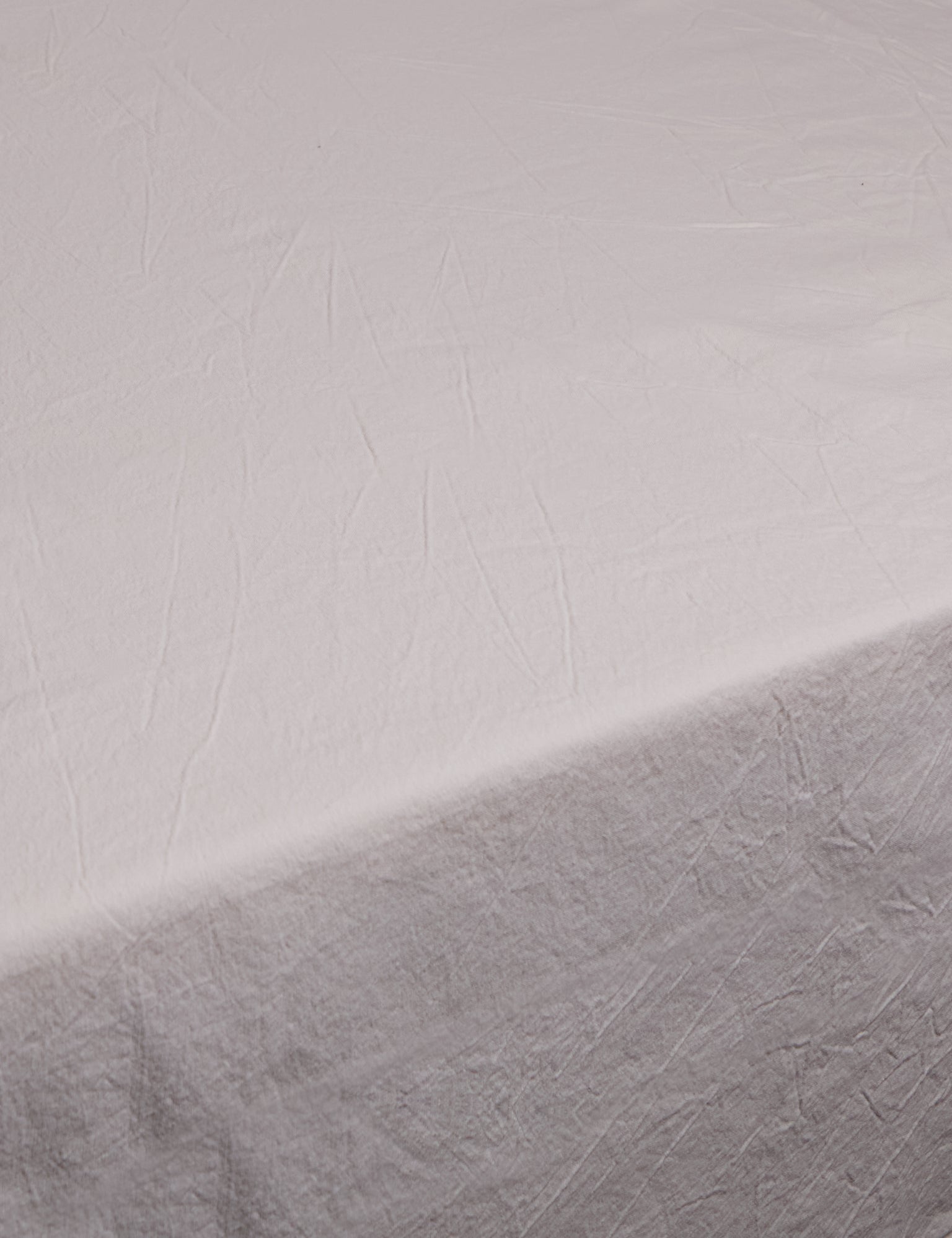 arles-white-table-cloth-napkins-table-linens-shop-sommer1.jpg