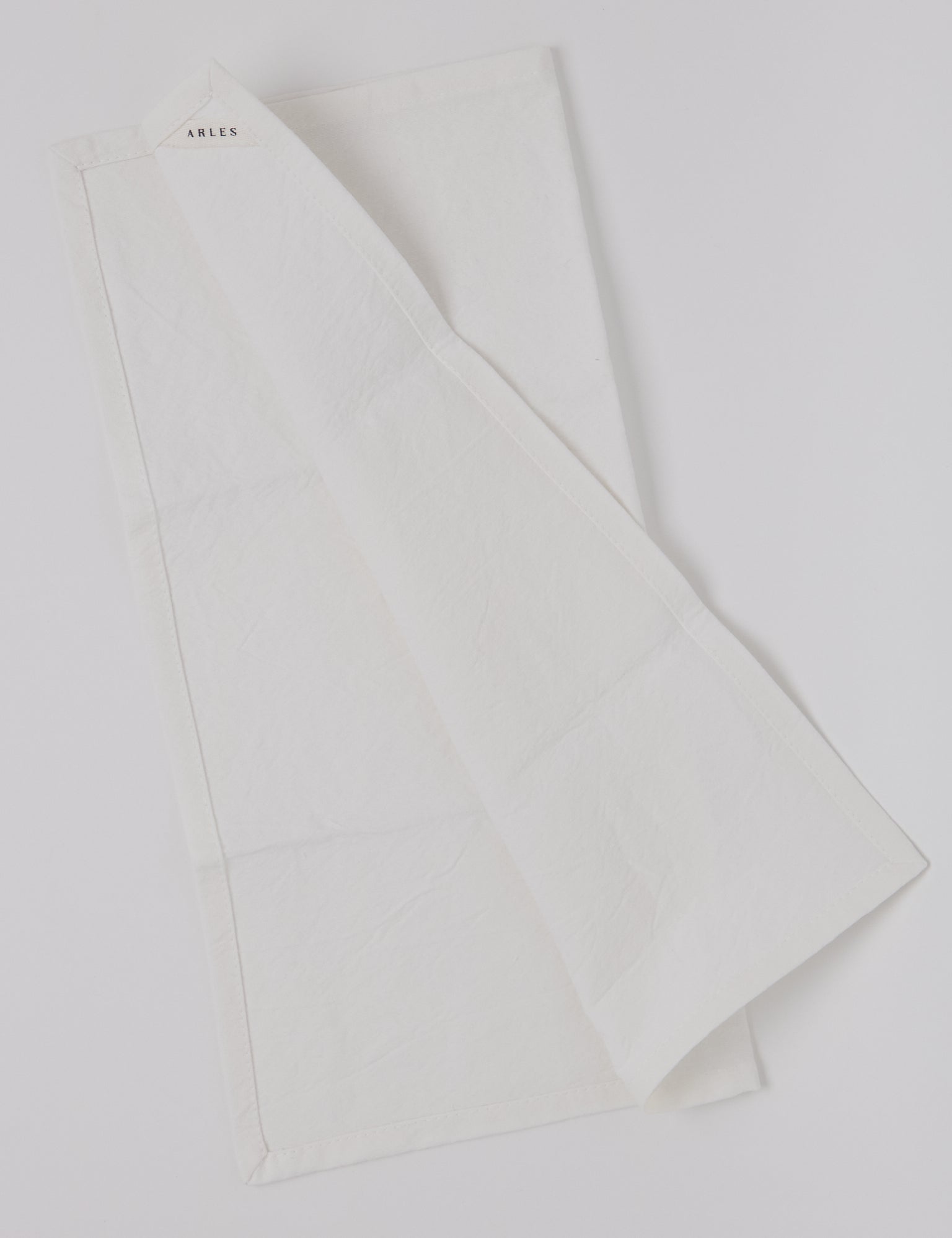arles-white-table-cloth-napkins-table-linens-shop-sommer5.jpg