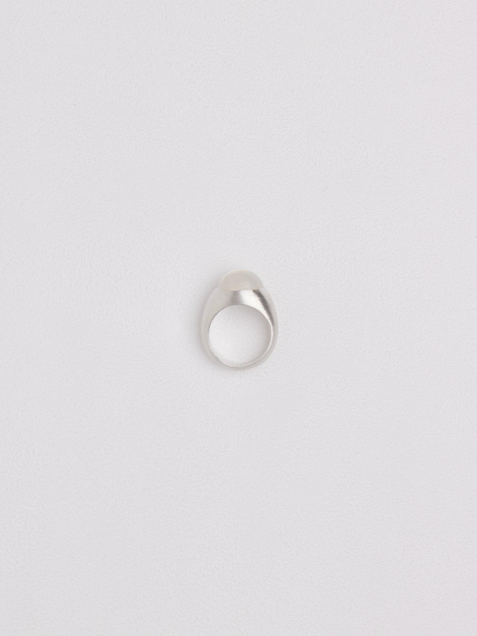 Silver Boulder Moonstone Ring