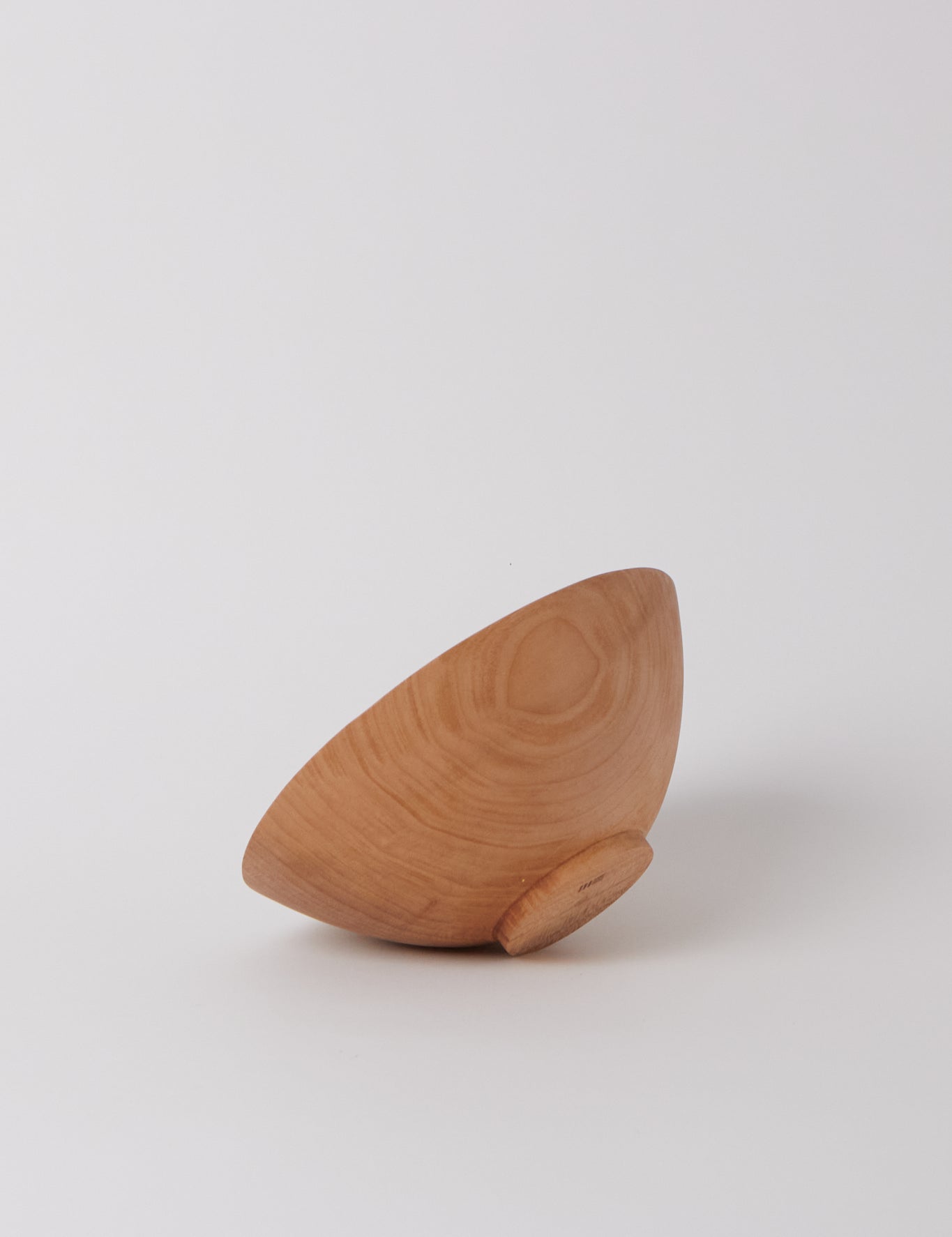 Elise McLauchlan Round Wood Bowl, curated by Shop Sommer in San Francisco.