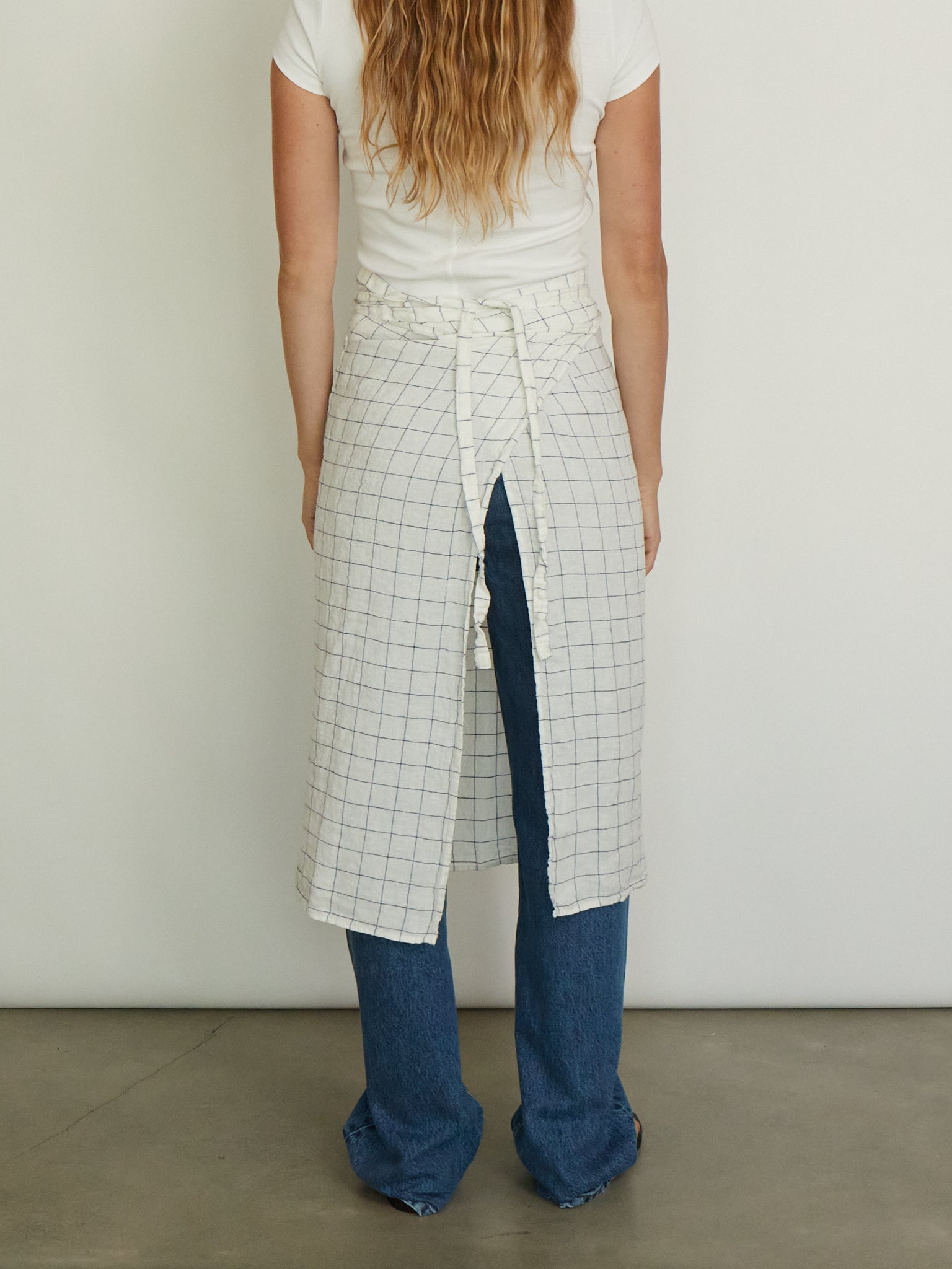 Linen Bistro Apron Navy Checks