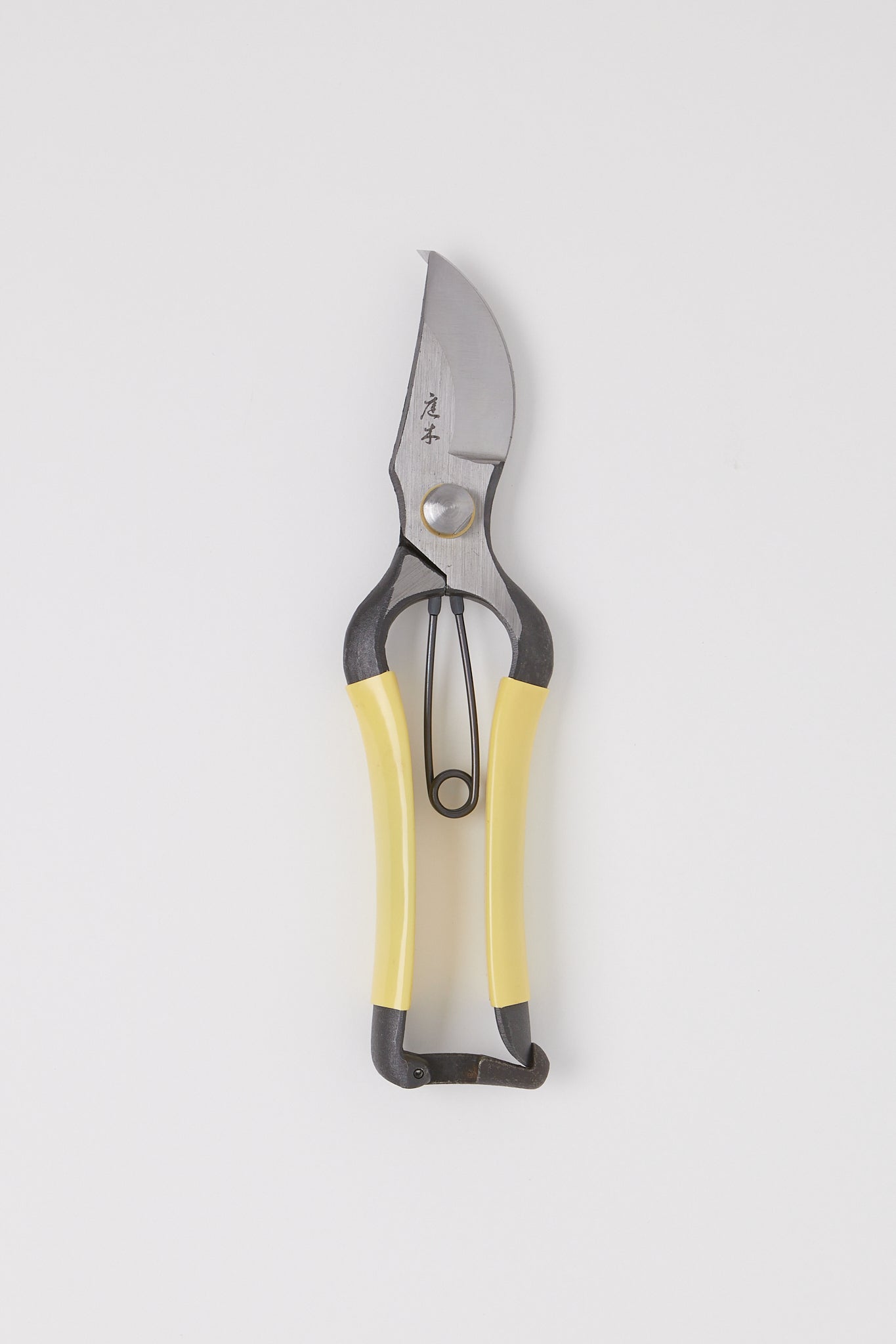 Niwaki Higurashi GR Secateurs at Shop Sommer
