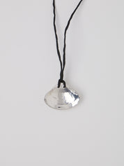 No.1 Venus Listening Pendant