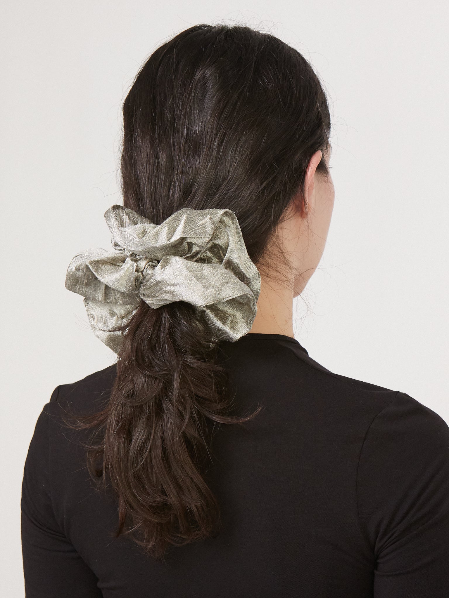 Medici Raw Silk Scrunchie