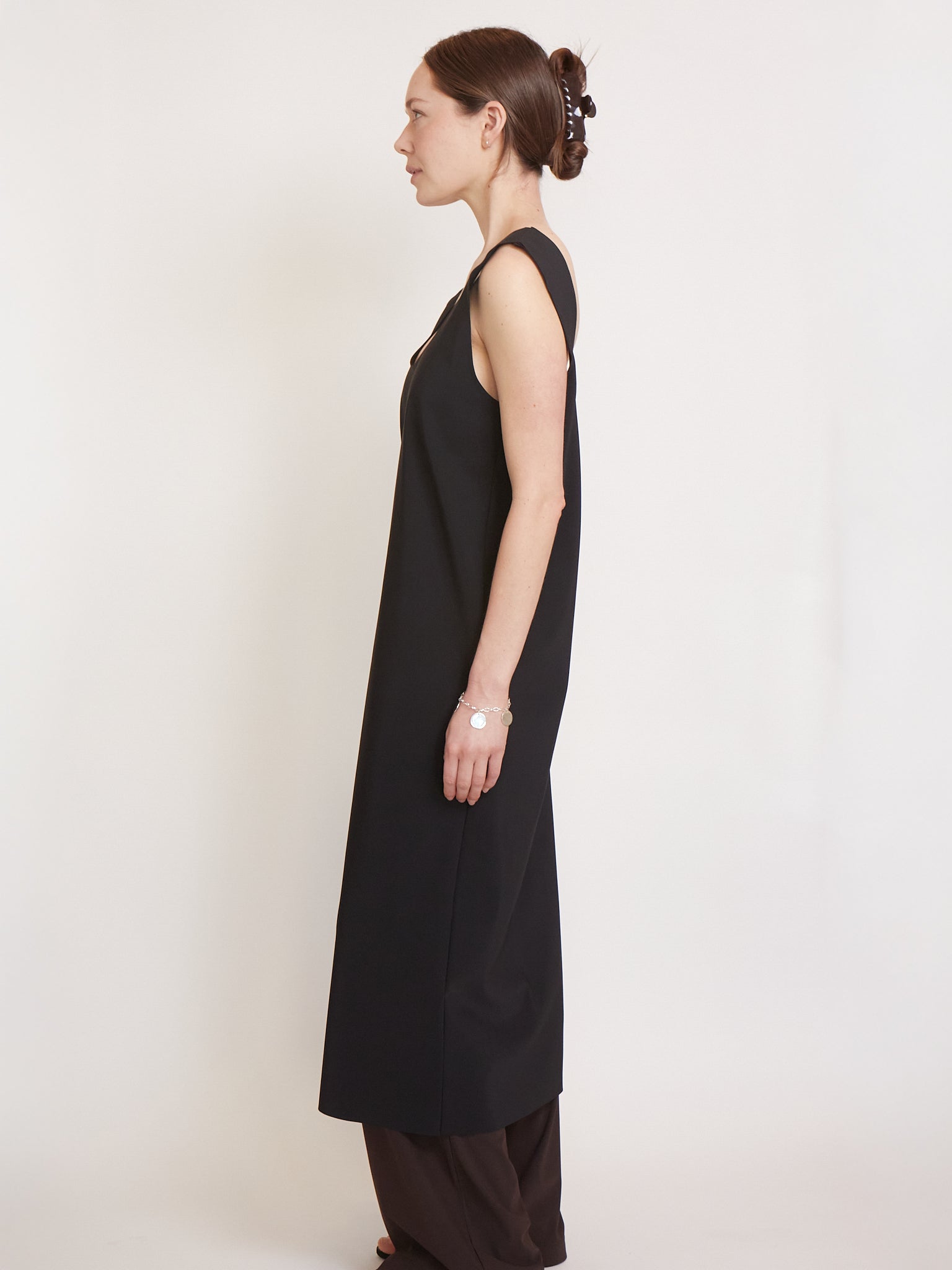 black structured midi dress Sommer