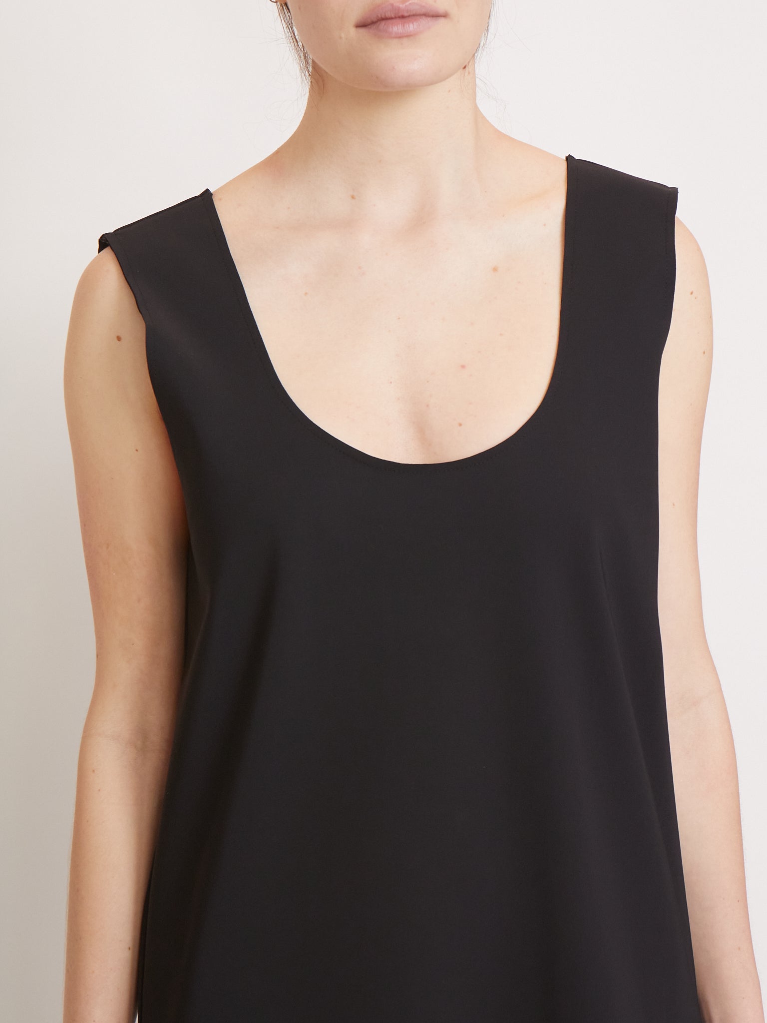 REYÈM Structured Midi Dress Black, curated by Shop Sommer in San Francisco.