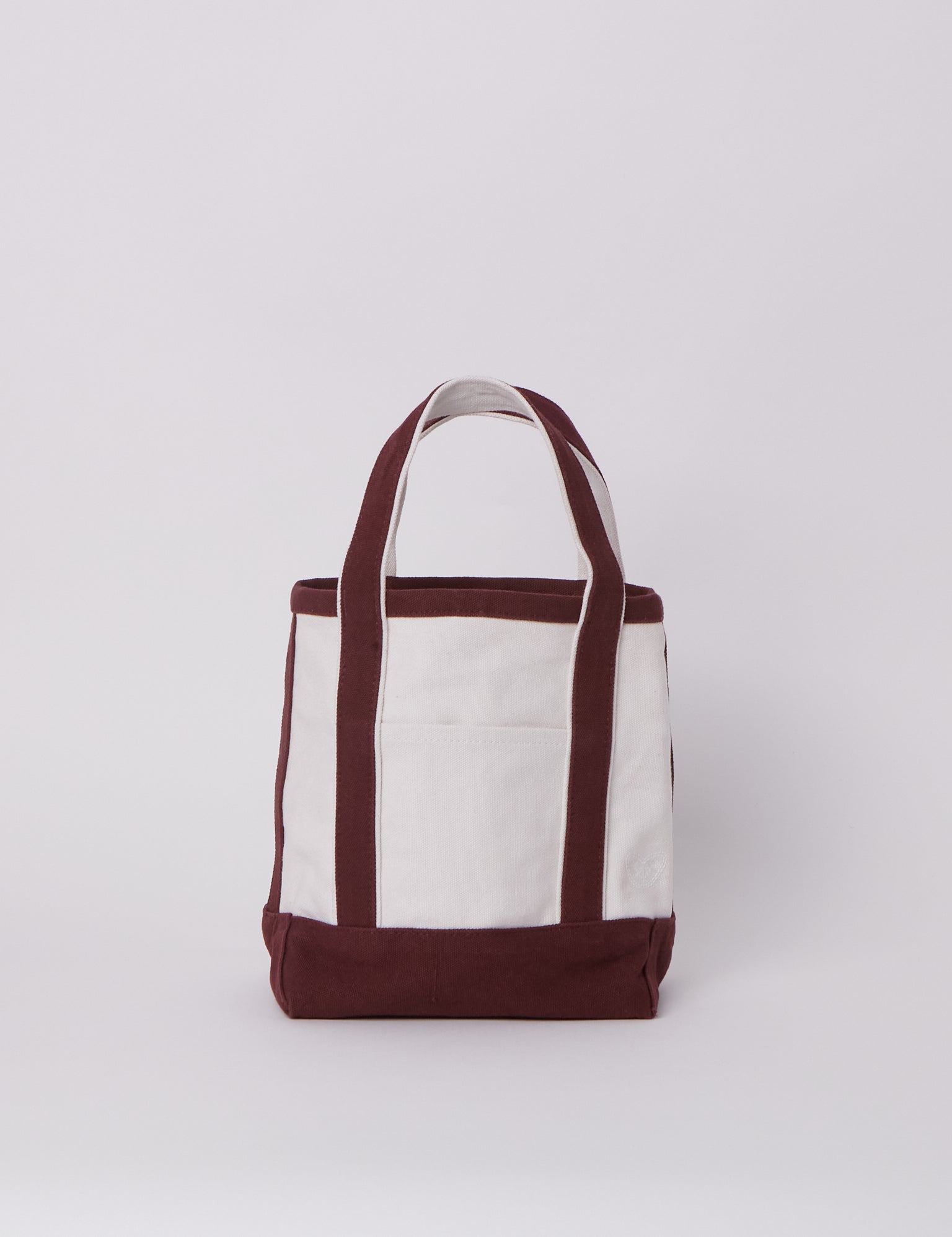 Valiese Small Easy Bag Brun, curated by Shop Sommer in San Francisco.