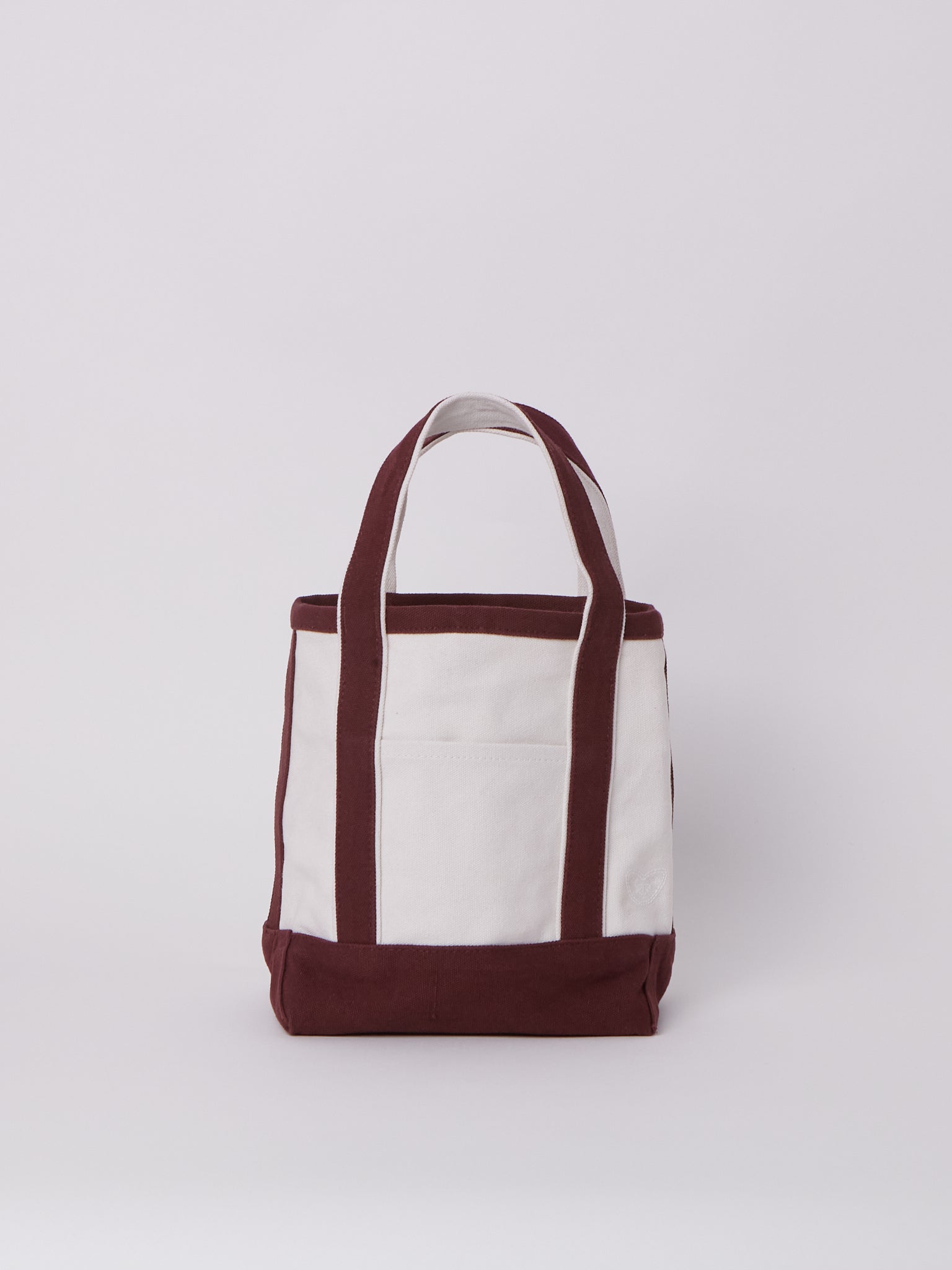 Valiese Small Easy Bag Brun, curated by Shop Sommer in San Francisco.