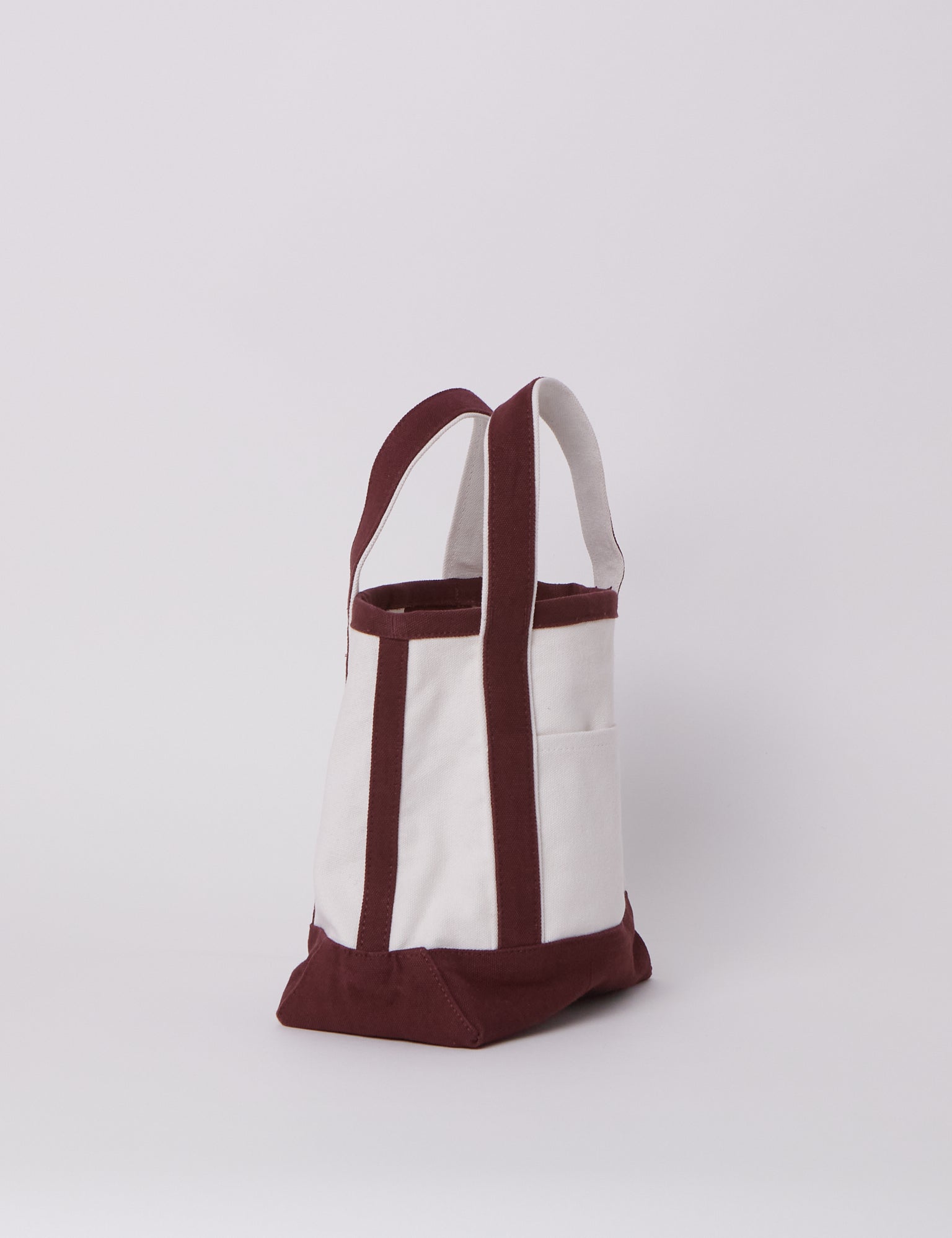 Valiese Small Easy Bag Brun, curated by Shop Sommer in San Francisco.