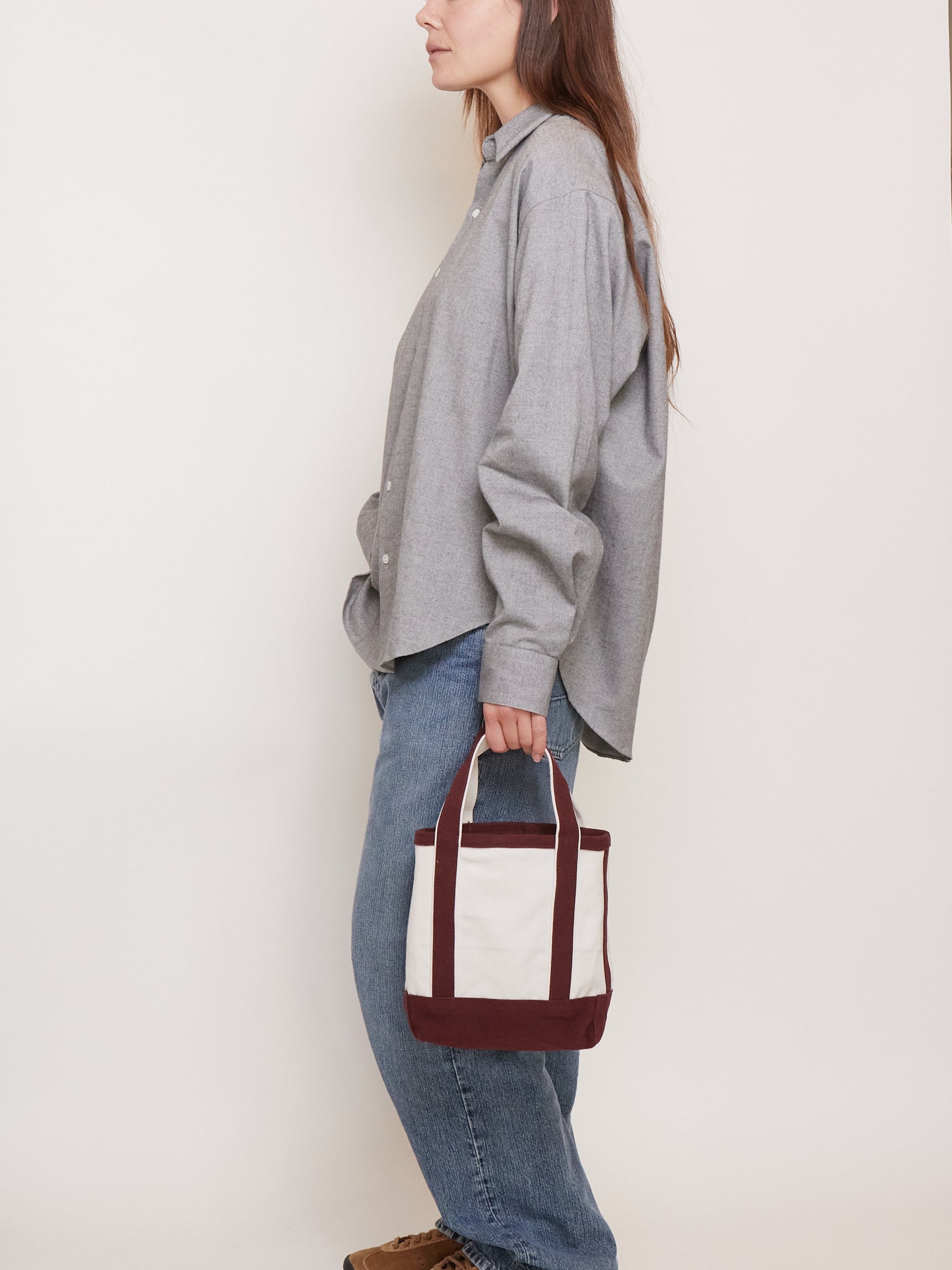 Valiese Small Easy Bag Brun, curated by Shop Sommer in San Francisco.