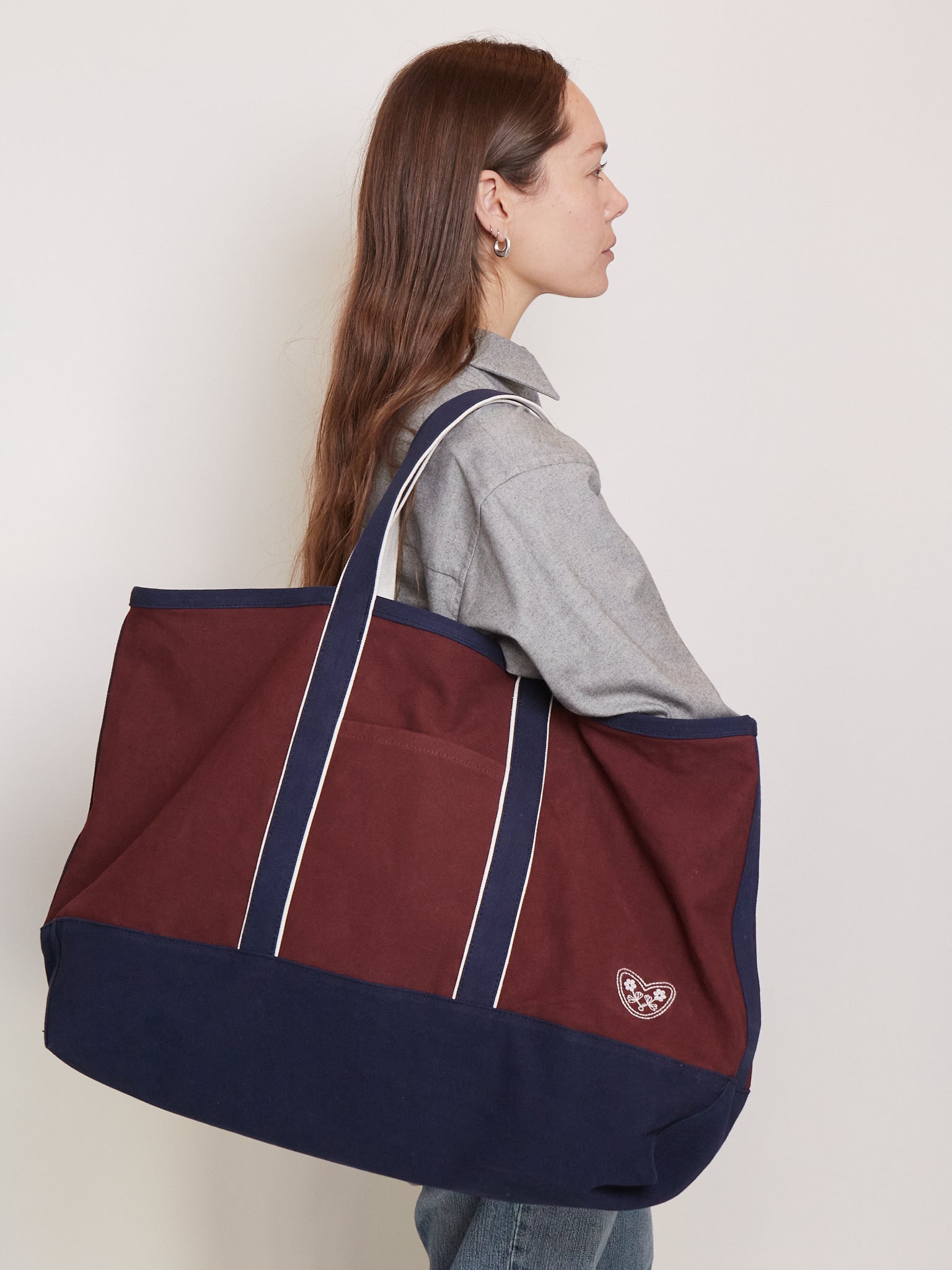 Valiese Large Easy Bag Dryas, curated by Shop Sommer in San Francisco.